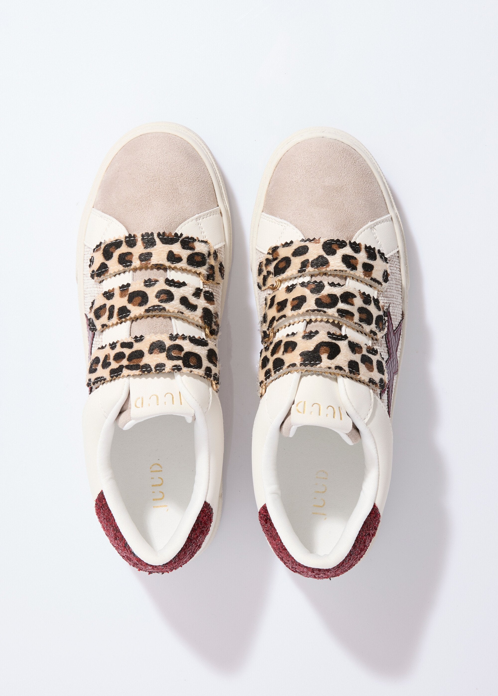 Zapatillas_deportivas_modernas_multimaterial_con_velcro_Beige_y_burdeos_OV1_slim