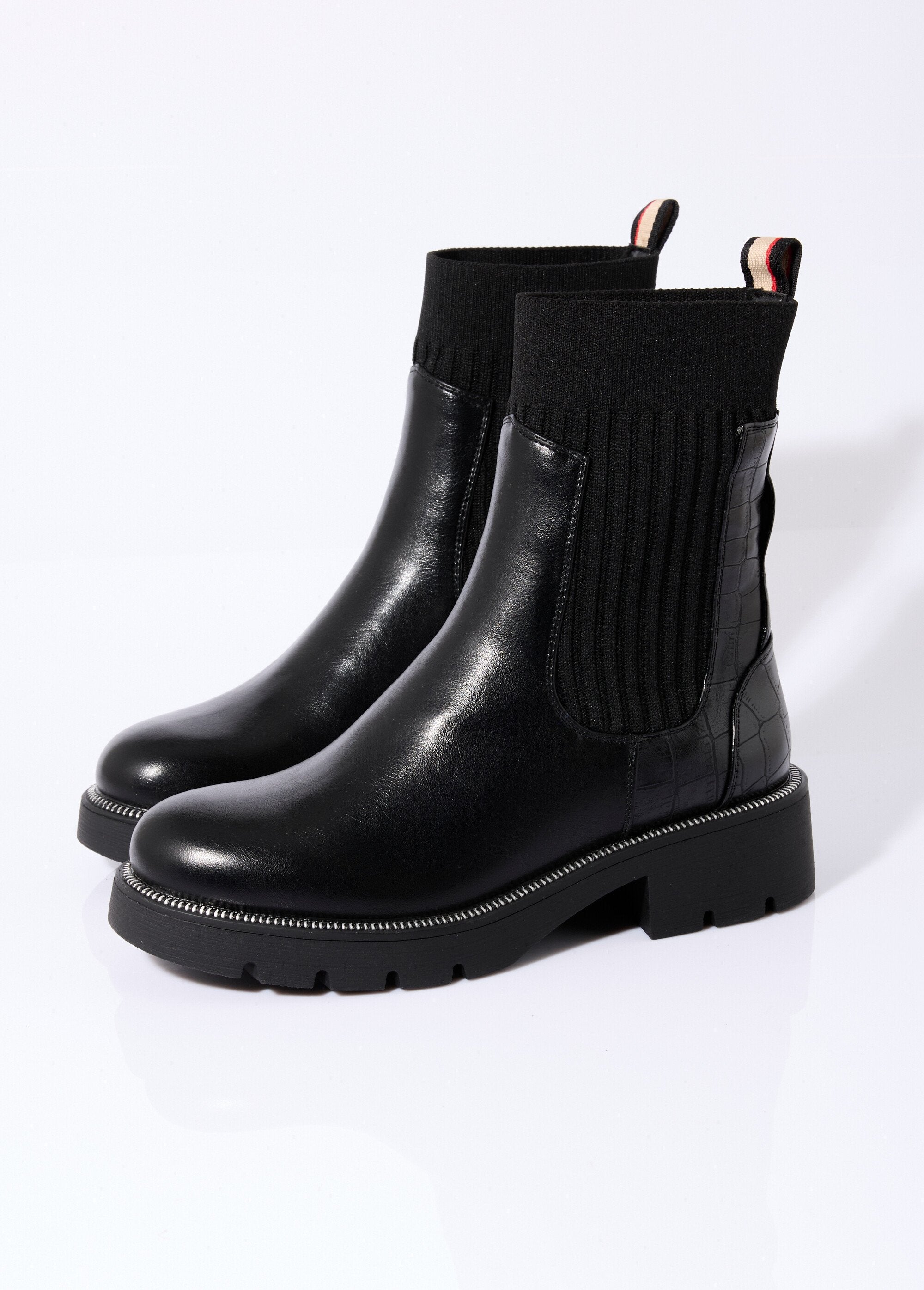 Botas_altas_tipo_calcetín_con_muescas_Negro_DE1_slim