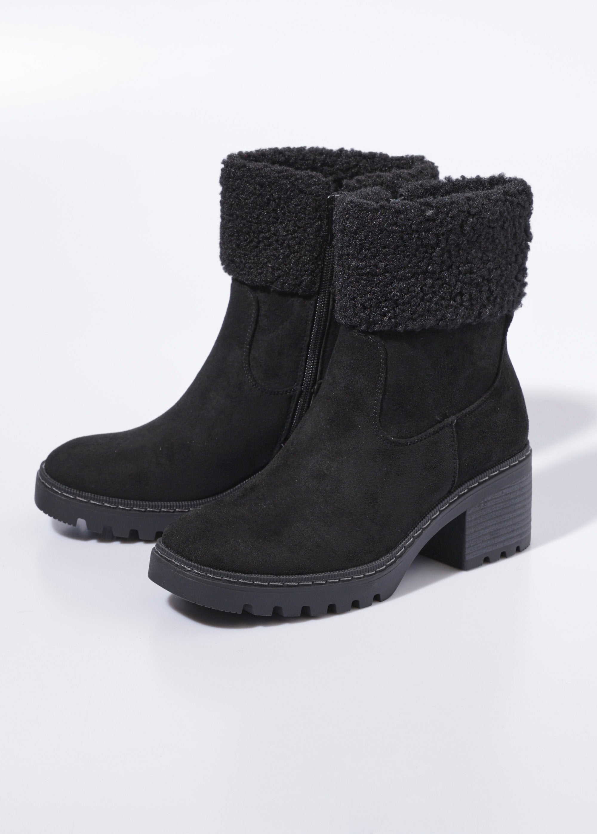 Botas_de_ante_con_tacones_y_puños_de_piel_Negro_DE1_slim