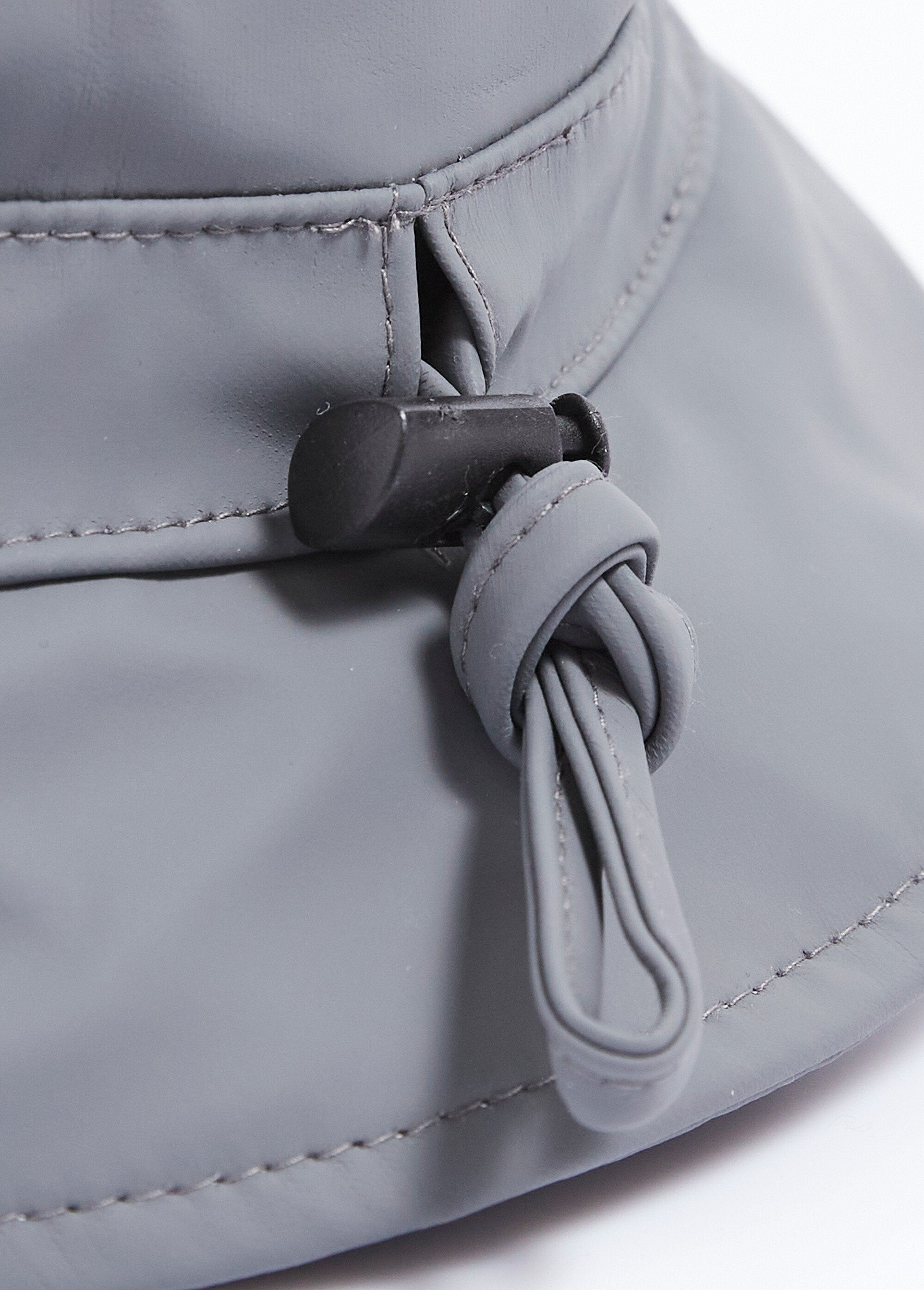 Sombrero_de_lluvia_con_forro_polar_Gris_claro_DE1_slim