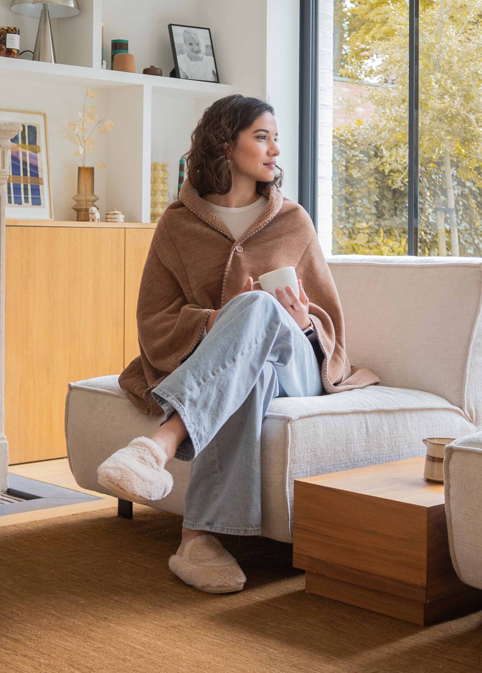 Pantuflas_mule_de_piel_suave_y_cálida_Beige_SF1_slim