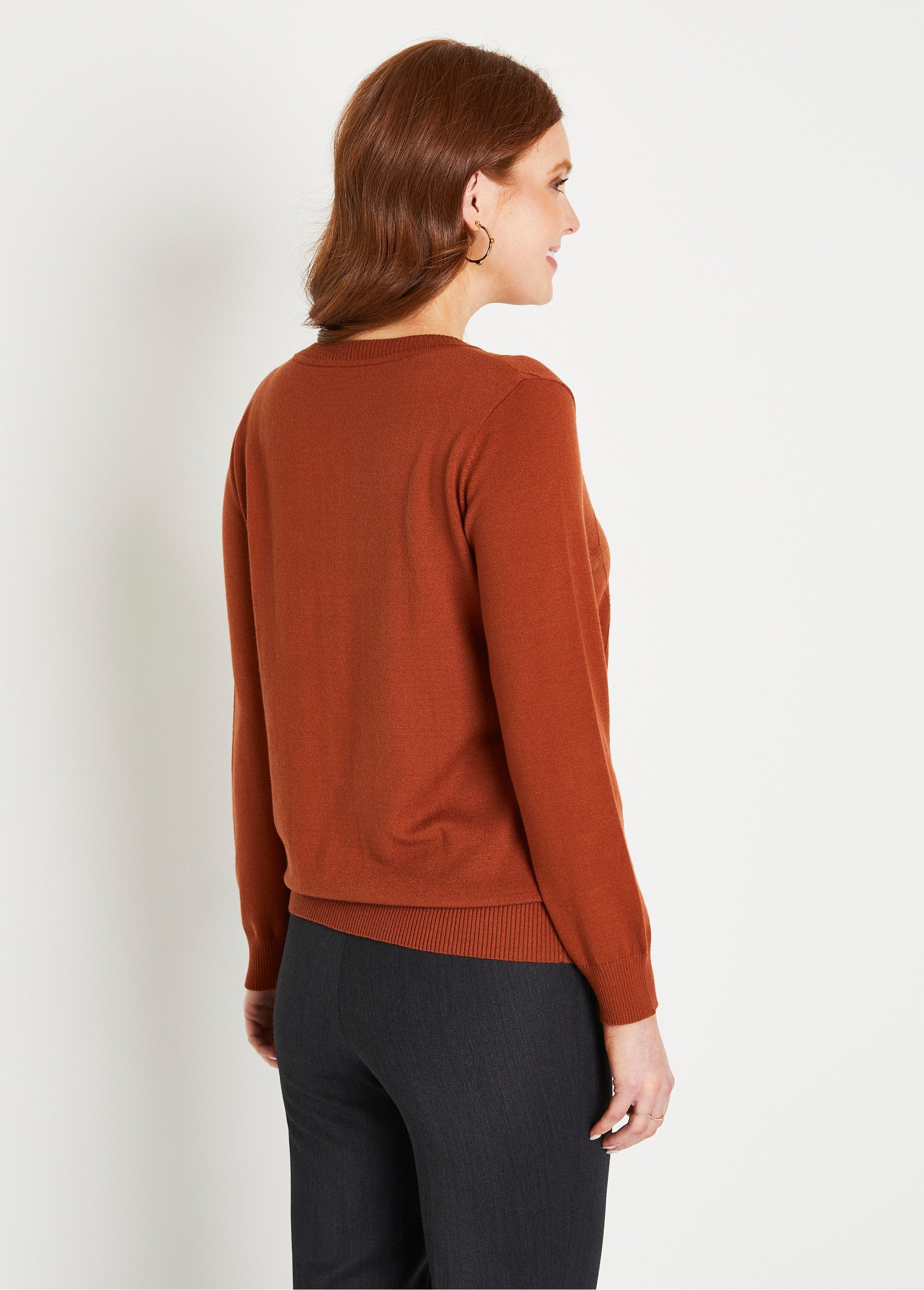 Cárdigan,_liso,_abotonado,_mezcla_de_modal_Avellana_DO1_slim