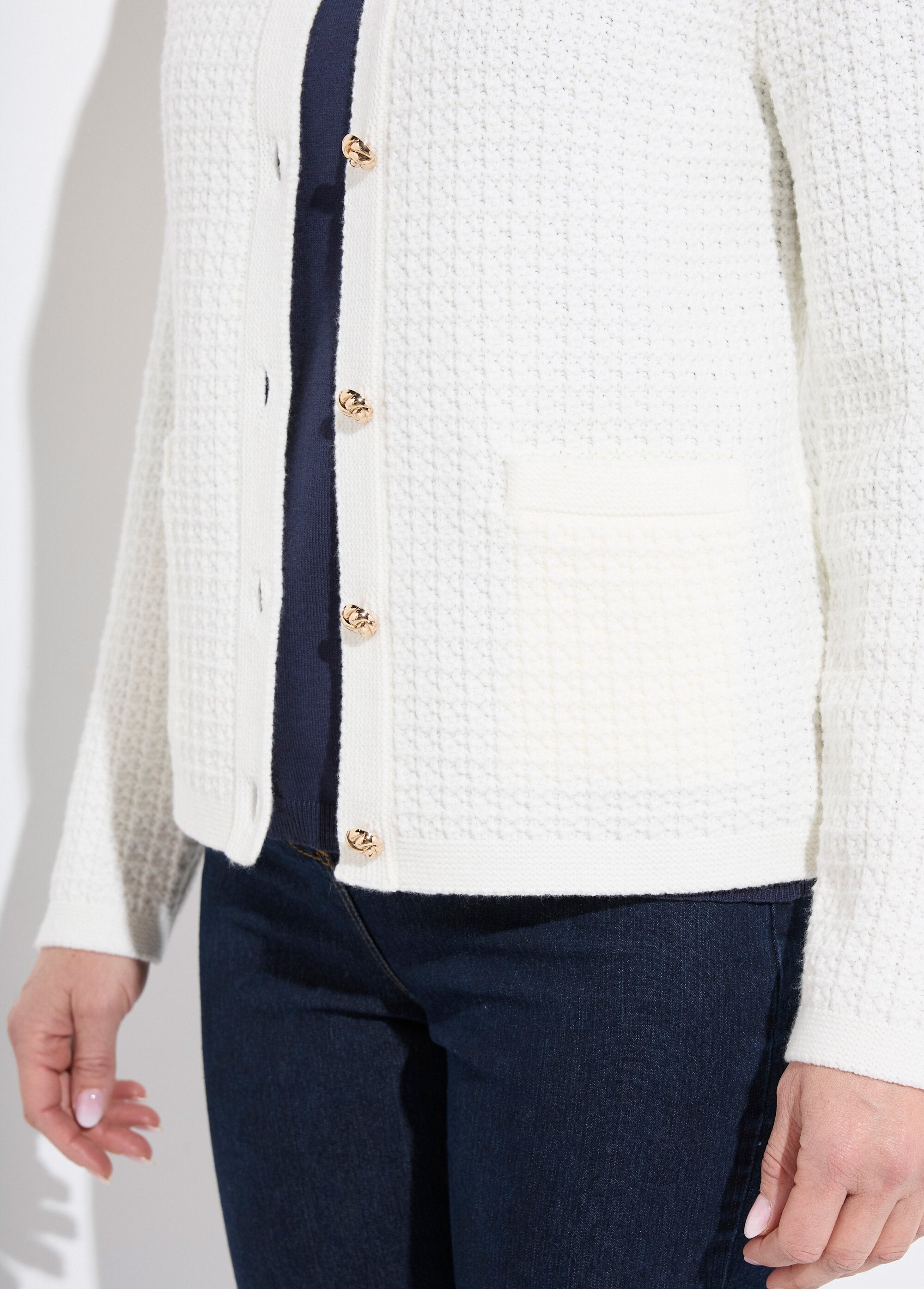 Chaqueta_chaleco_corta_abotonada_en_punto_efecto_tweed_Crudo_DE1_slim