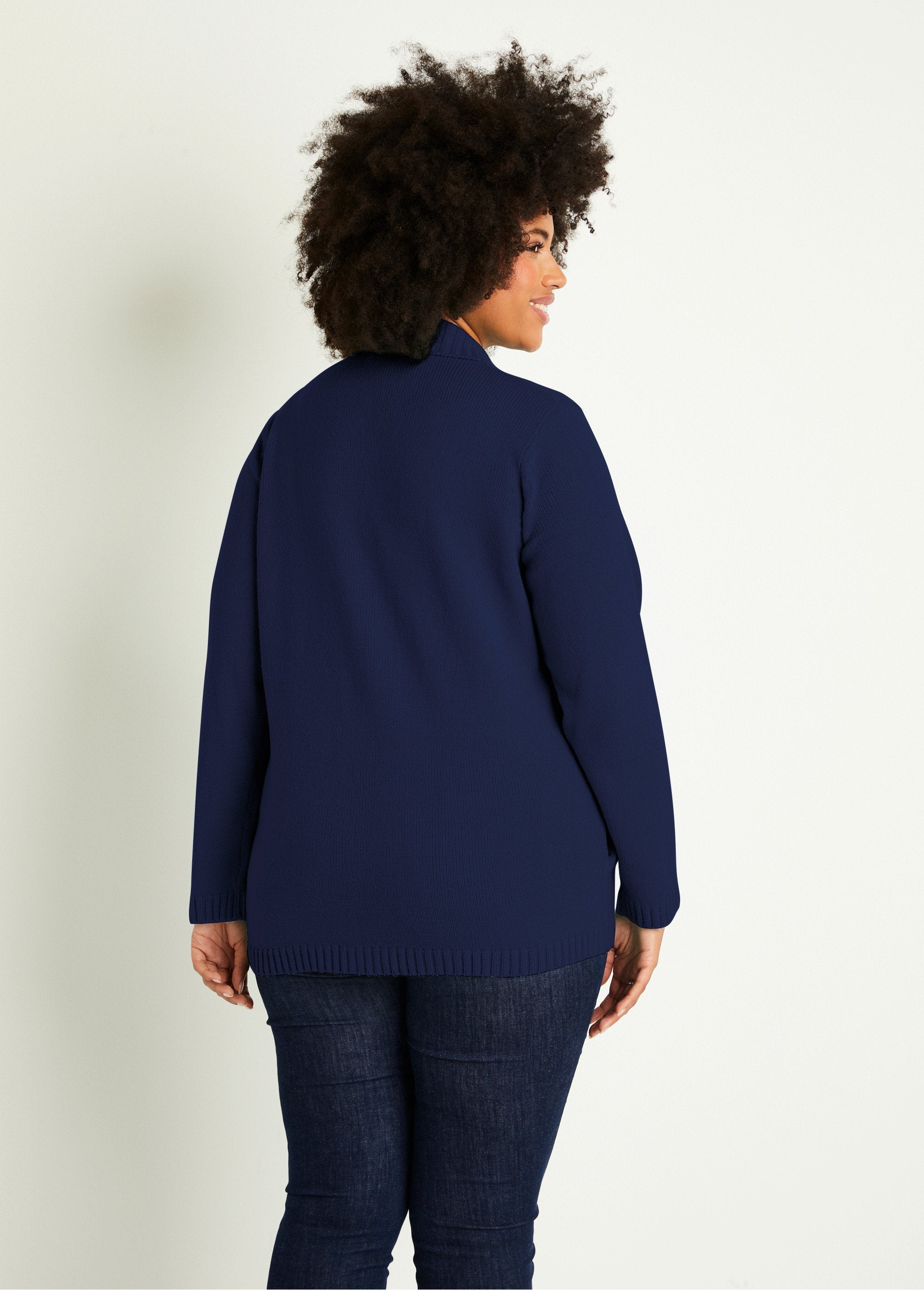 Cárdigan_largo_liso_con_cremallera_y_cuello_alto_Marina_DO1_curvy