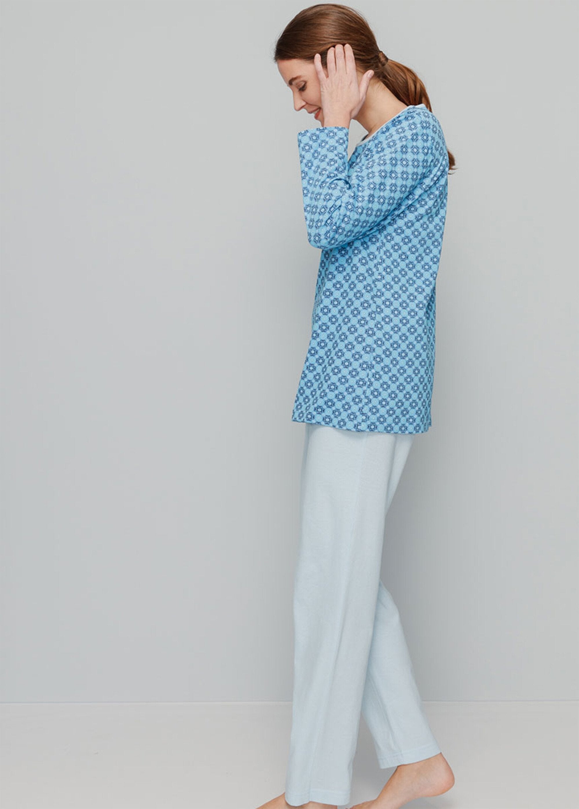 Top_de_pijama_de_manga_larga_Impreso_GA1_slim