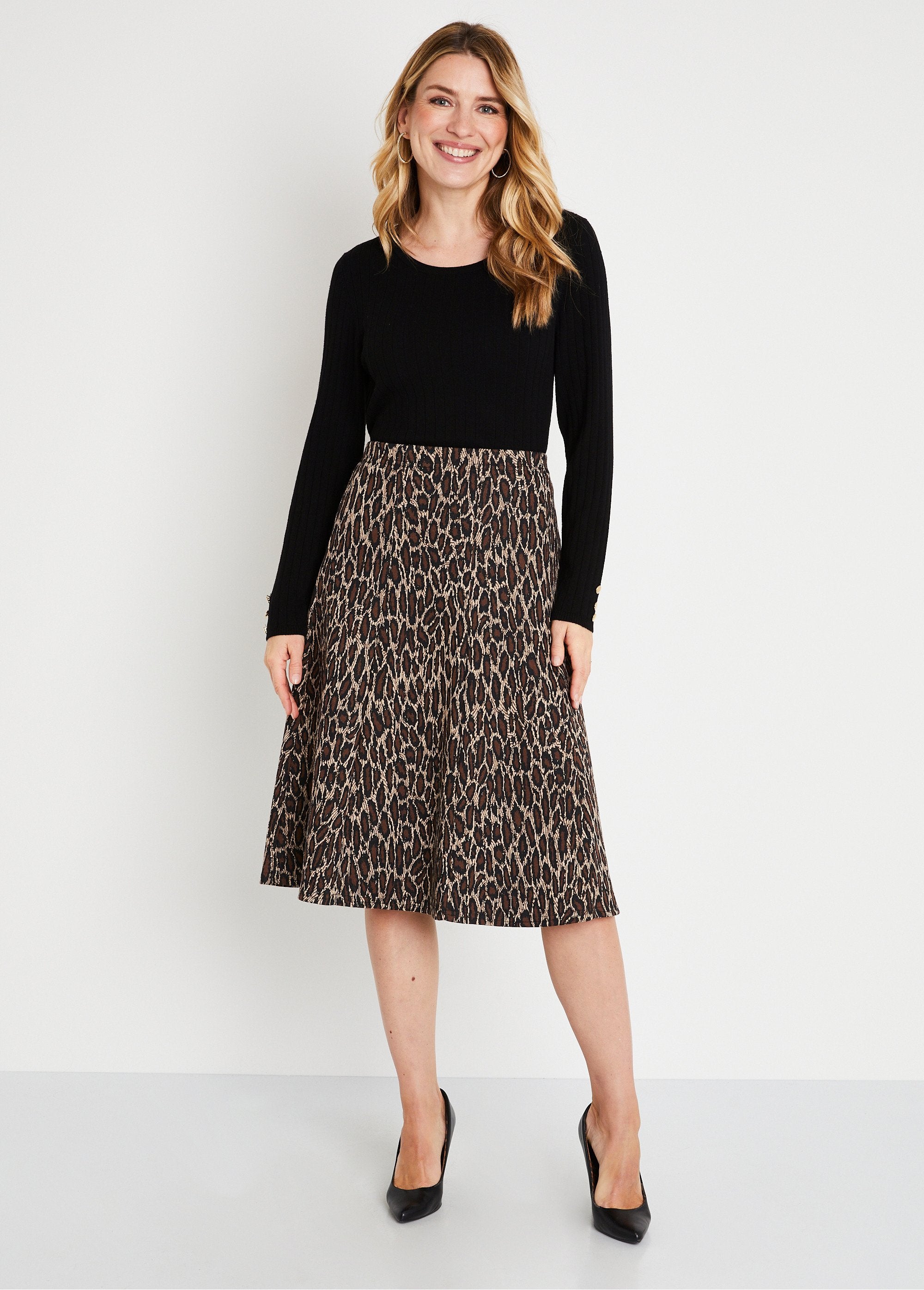 Falda_larga_acampanada_de_punto_jacquard_Marrón_leopardo_SF1_slim