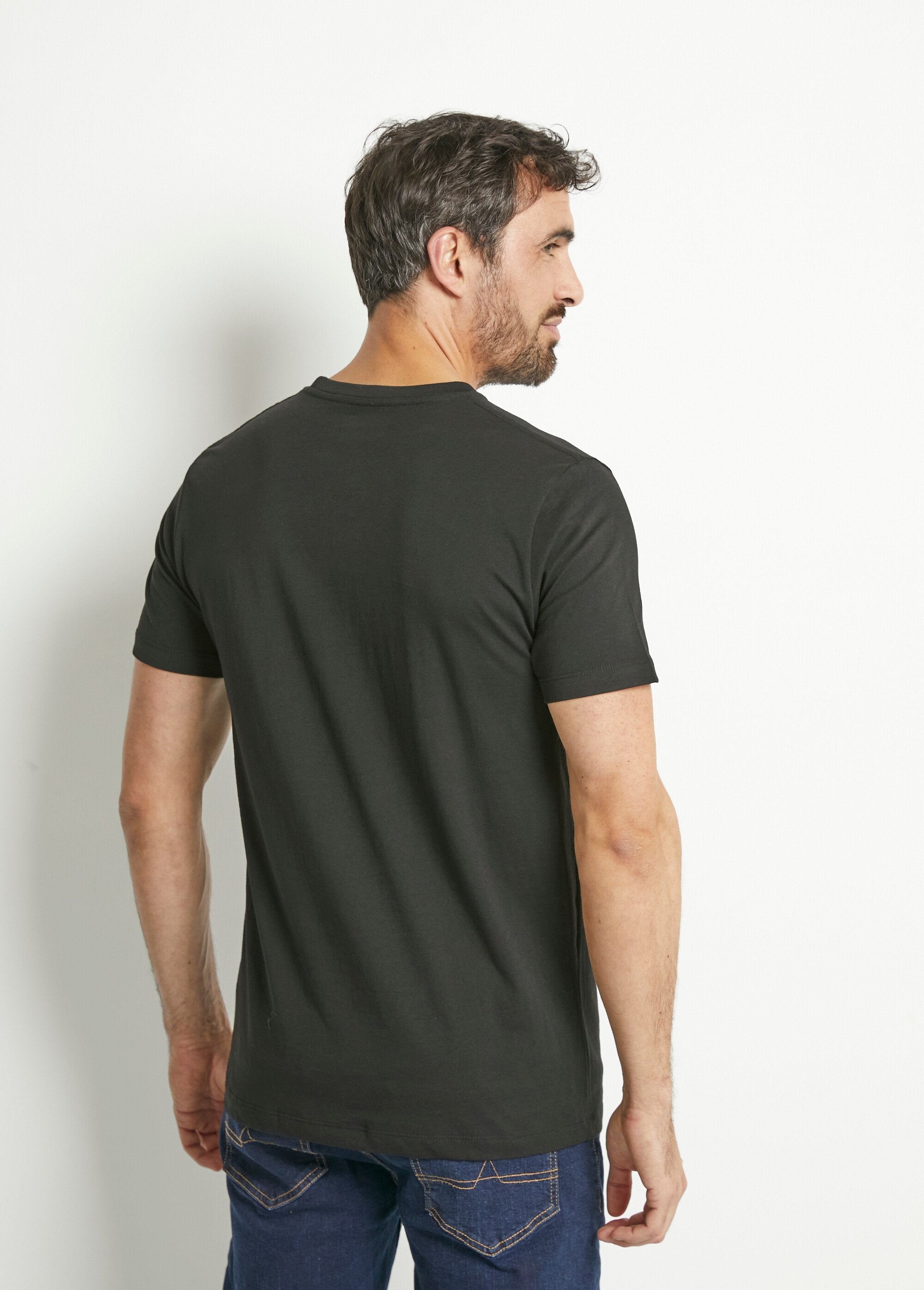 Pack_de_2_camisetas_con_logo_y_cuello_redondo_lote_negro_2_DO1_slim