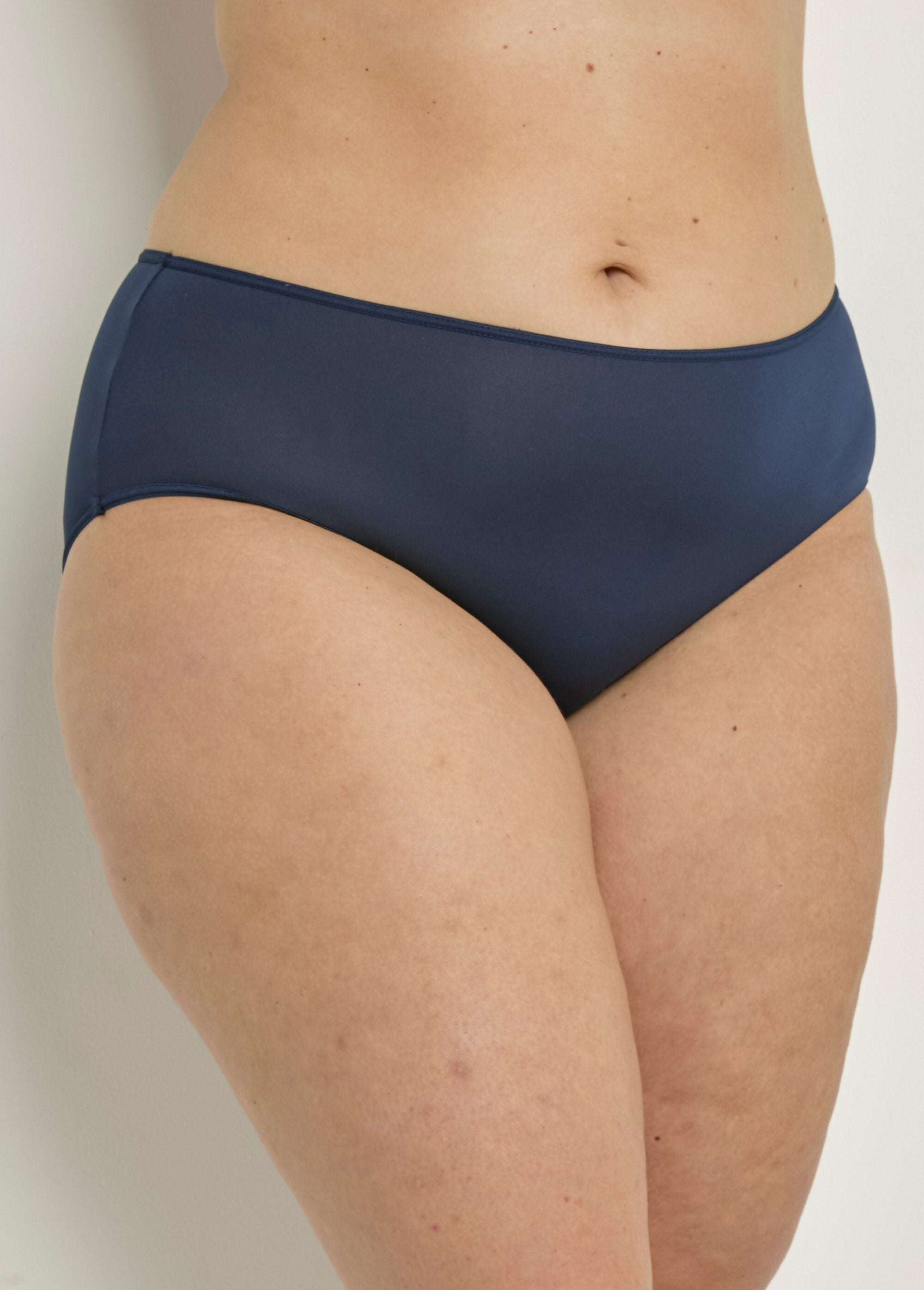 Braguitas_básicas_suaves_Marina_FA1_curvy