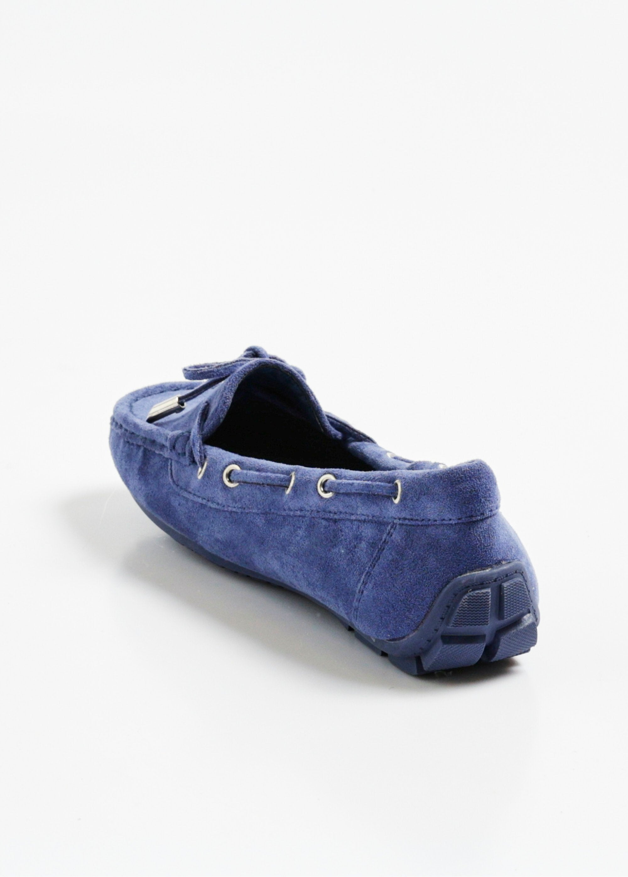 Mocasines_elegantes_de_efecto_ante_con_lazo_Azul_DO1_slim
