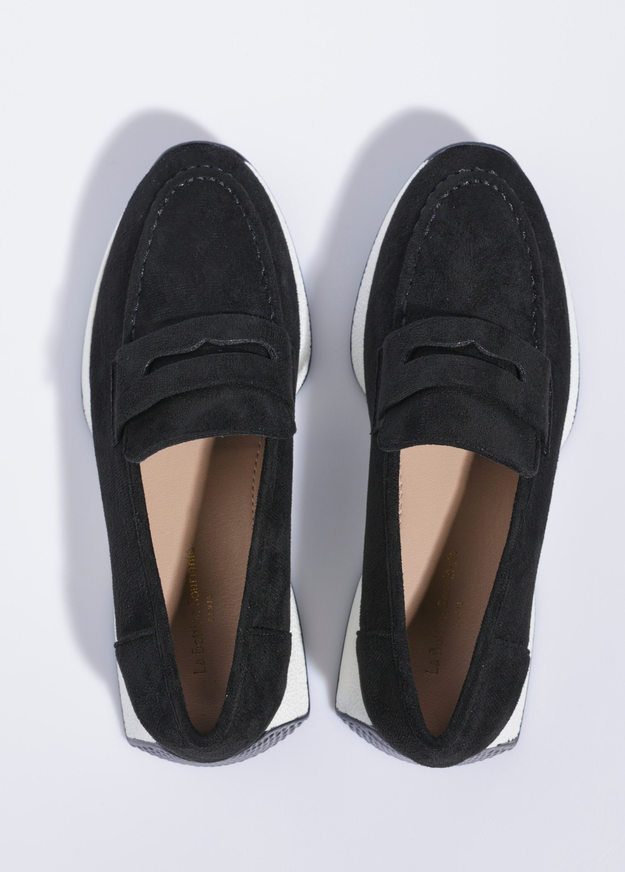 Mocasines_de_cuña_en_contraste_Negro_OV1_slim