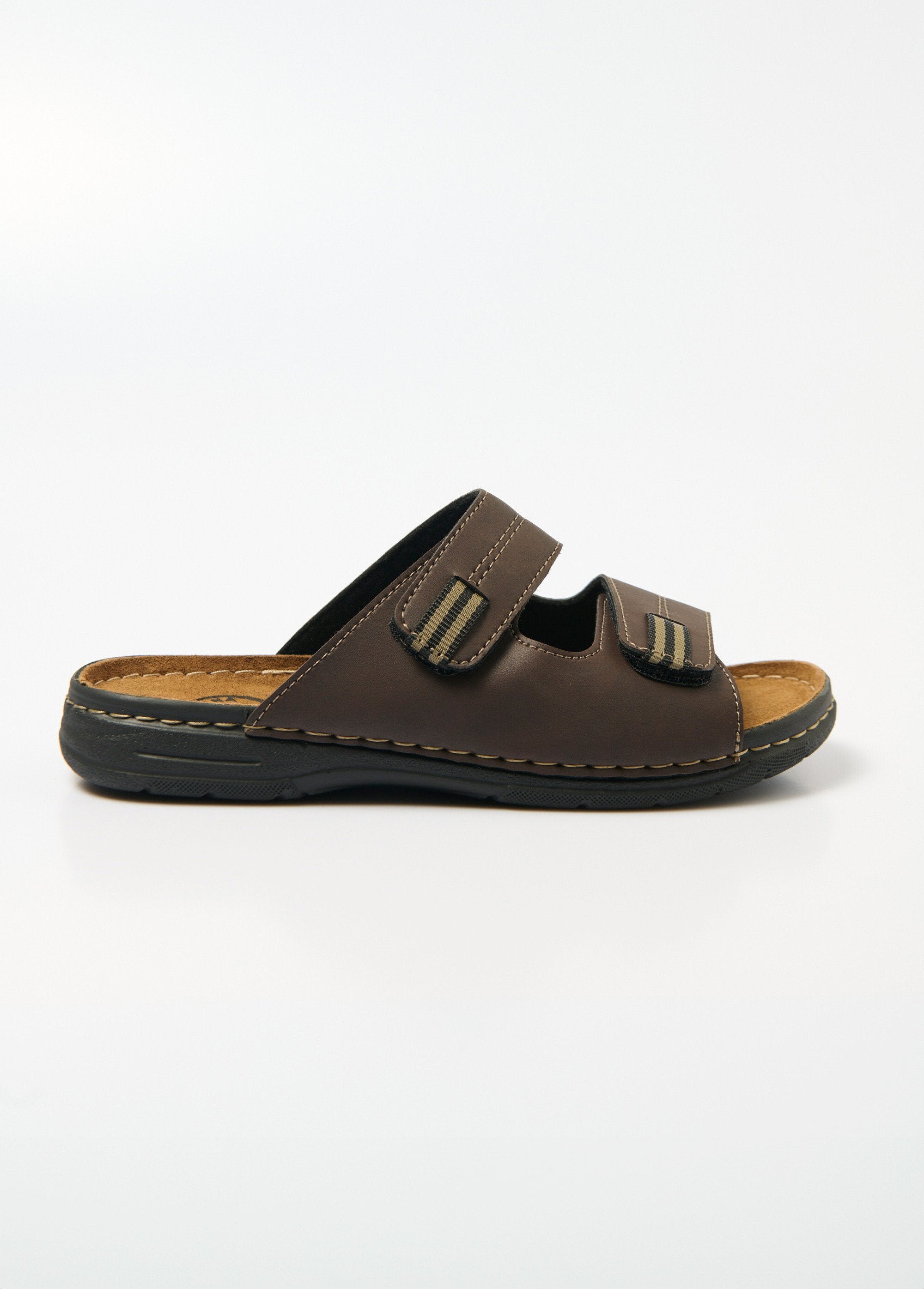 Mula_con_apertura_completa_Castaño_DR1_slim