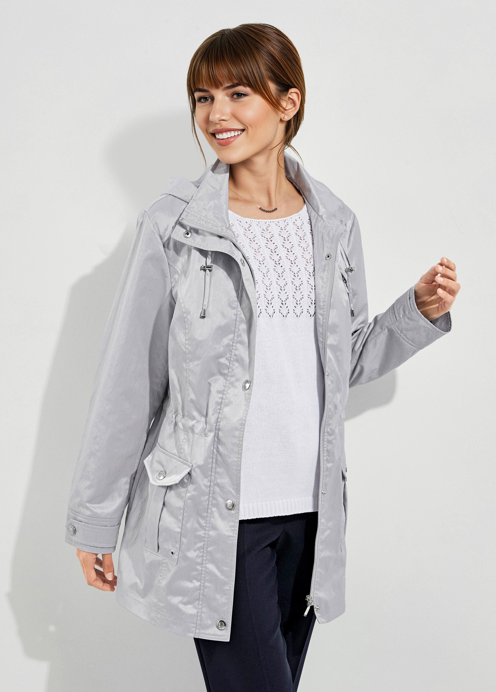 Parka_con_cremallera_y_botones_automáticos_Gris_plateado_FA1_slim