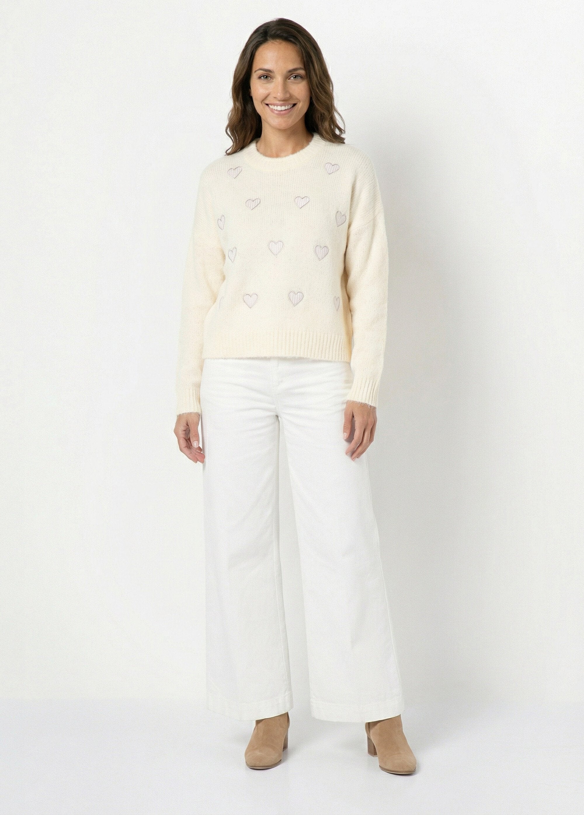 Suéter_de_cuello_redondo_con_estampado_de_corazones_a_rayas_y_lana_Crudo_SF1_slim