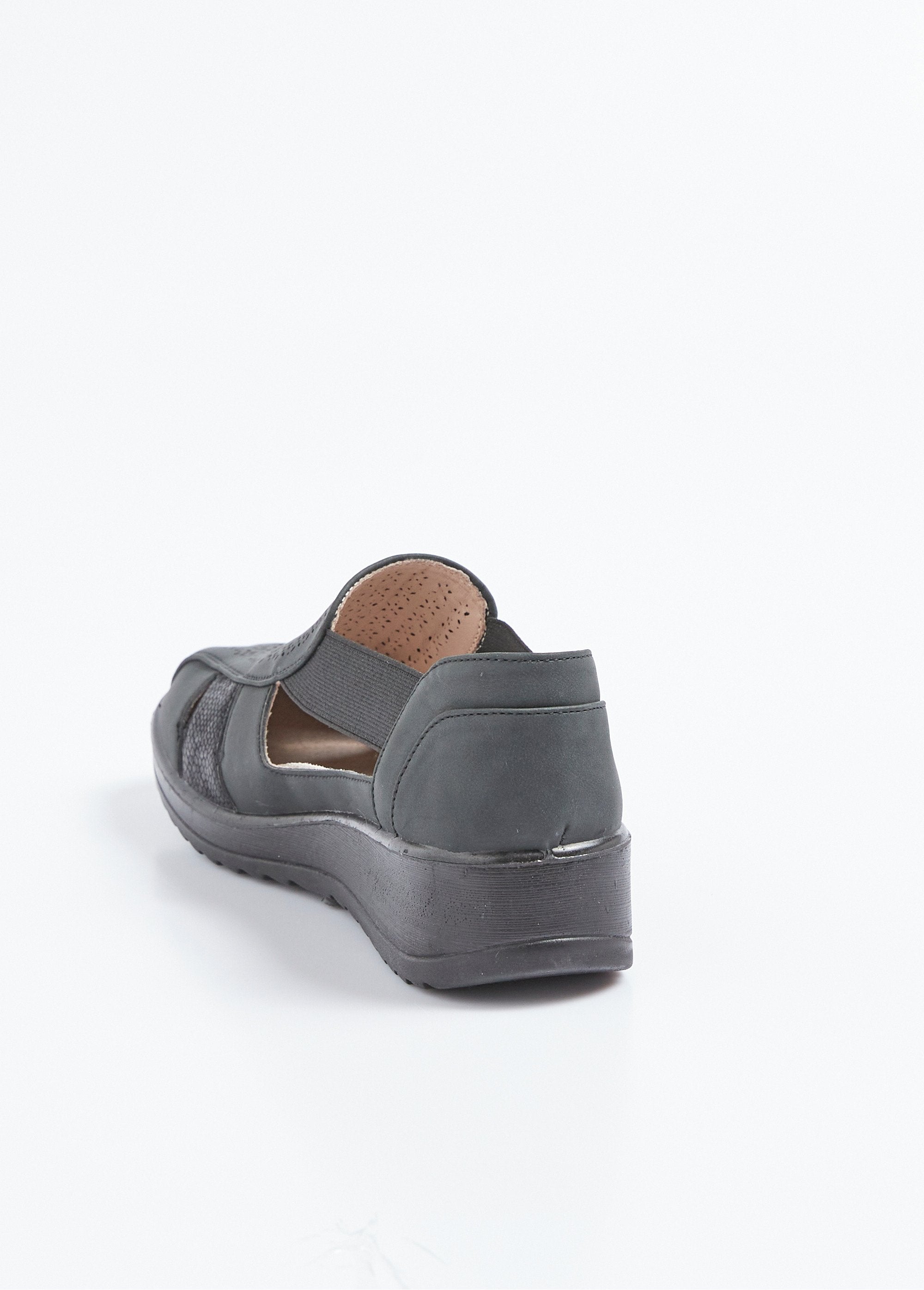 Sandalias_elásticas_de_ancho_cómodo_Negro_DO1_slim