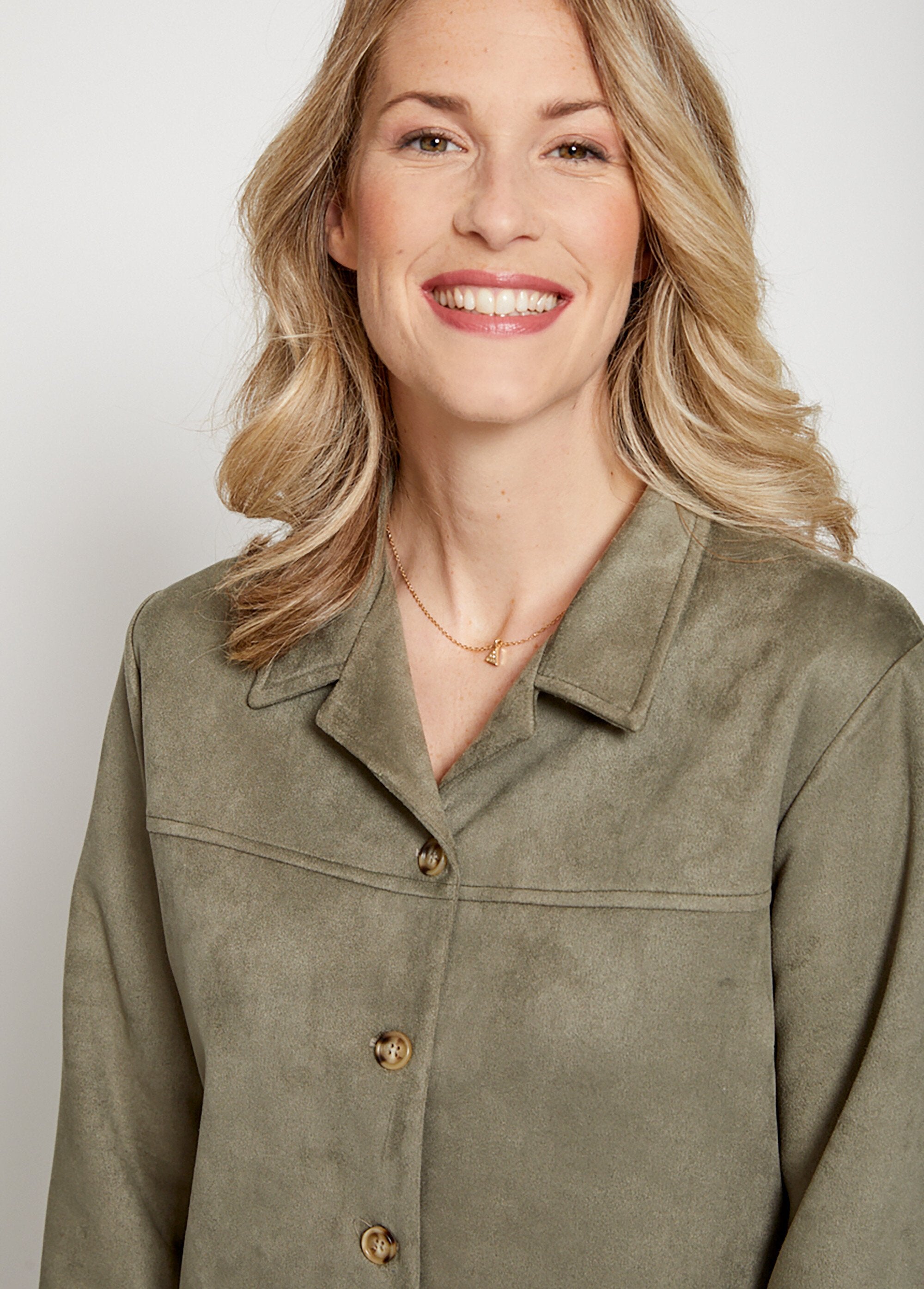 Sobrecamisa_de_punto_de_ante_Caqui_DE1_slim