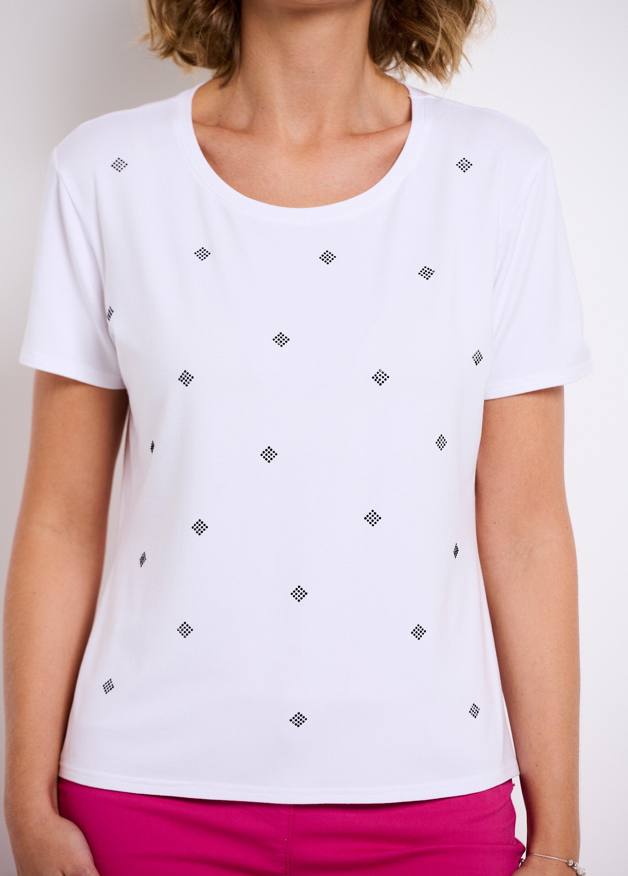 Camiseta_lisa_manga_corta_cuello_redondo_strass_Blanco,_Blanca_DE1_slim