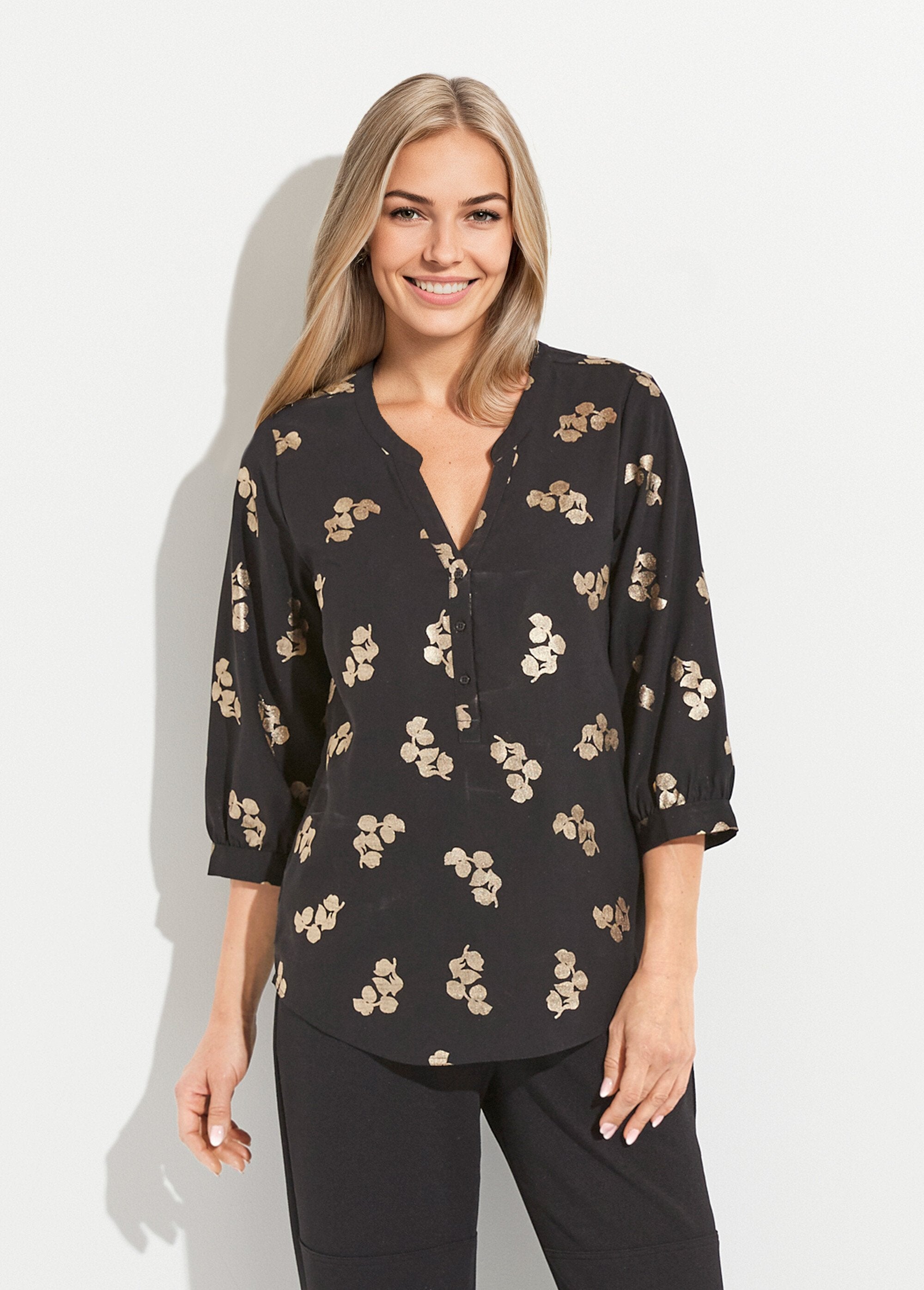 Túnica_holgada_abotonada_con_mangas_largas_3/4_Negro_FA1_slim