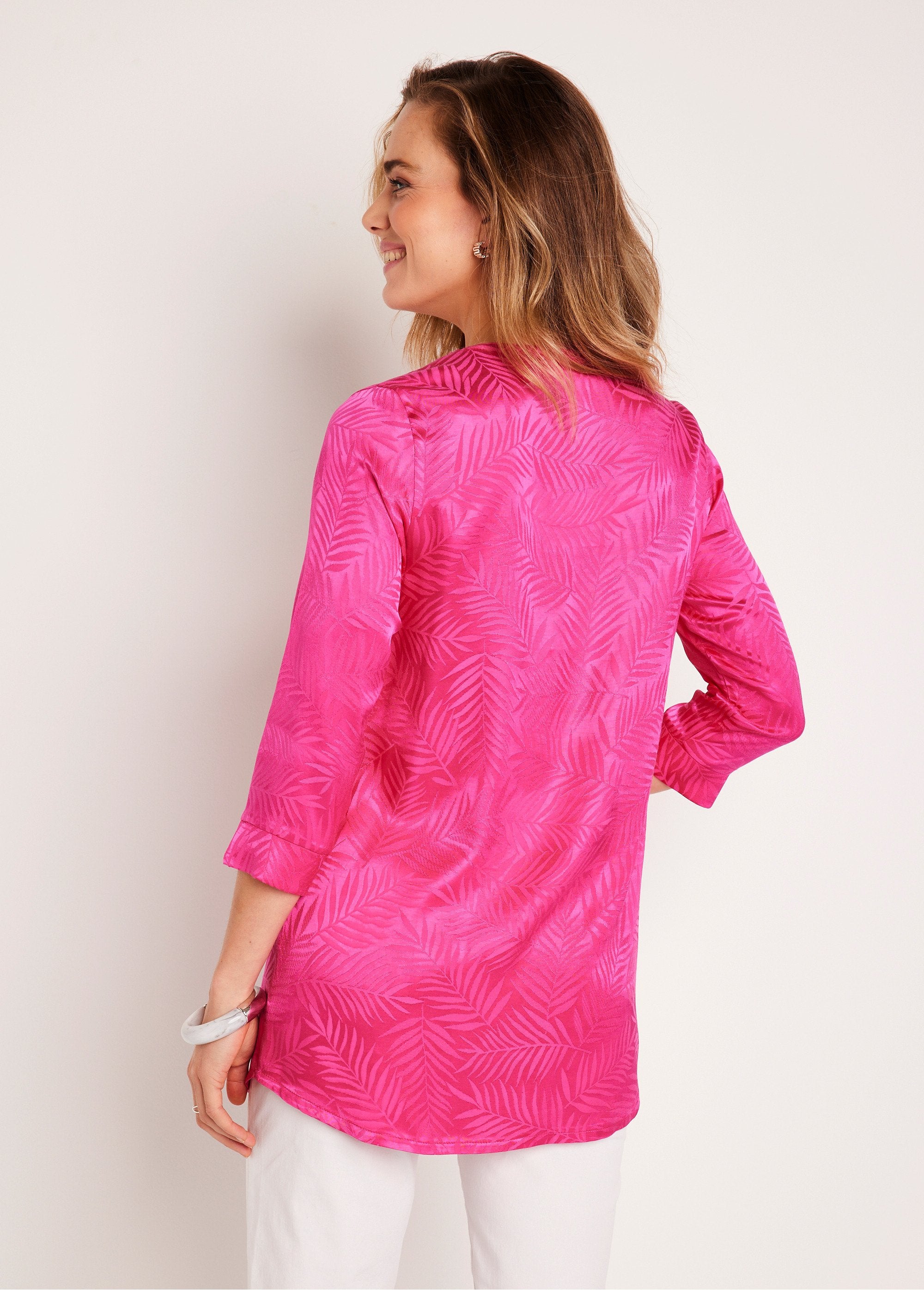 Túnica_larga_con_cuello_en_V_y_manga_3/4_Fucsia_DO1_slim