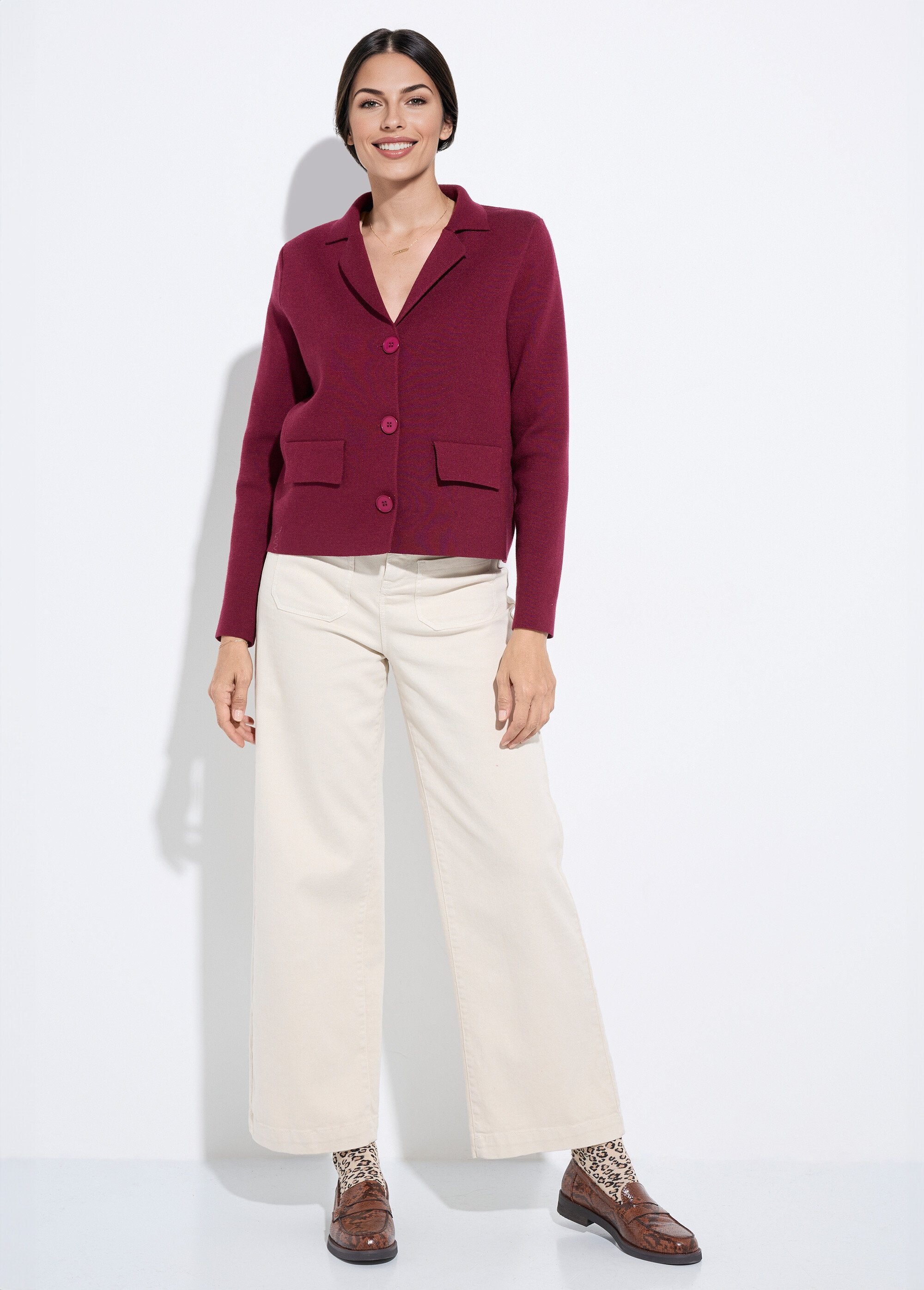 Chaqueta_corta_de_jacquard_lisa_con_cuello_sastre_Burdeos_SF1_slim