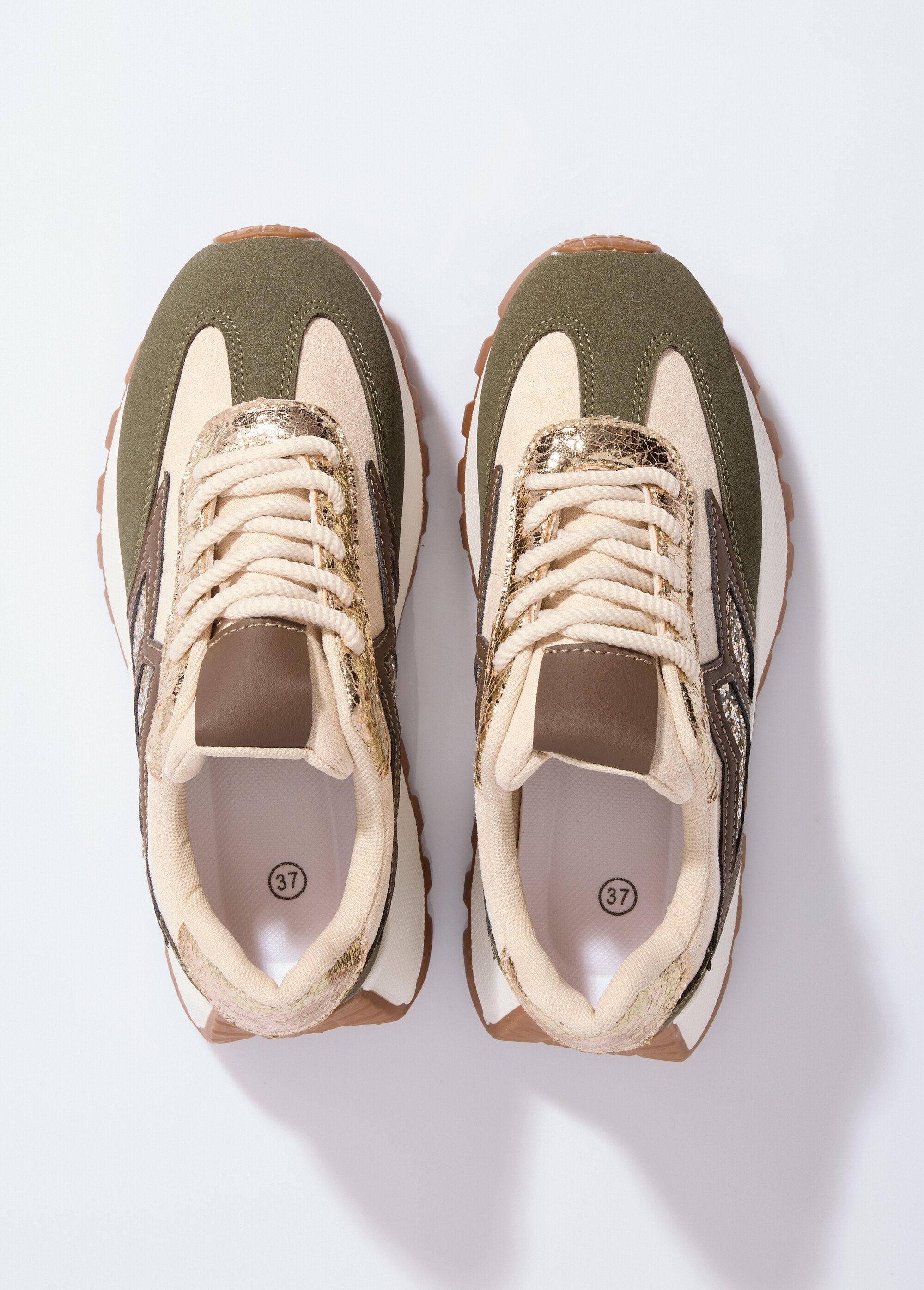 Zapatillas_multimaterial_con_suela_de_cuña_Verde_y_beige_OV1_slim
