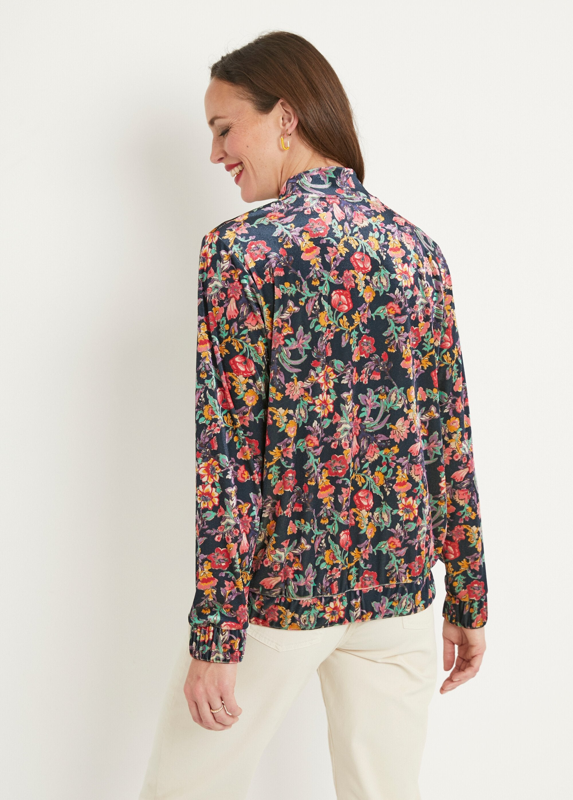 Cazadora_bomber_floral_de_terciopelo_con_cremallera_Marine_et_rose_DO1_slim