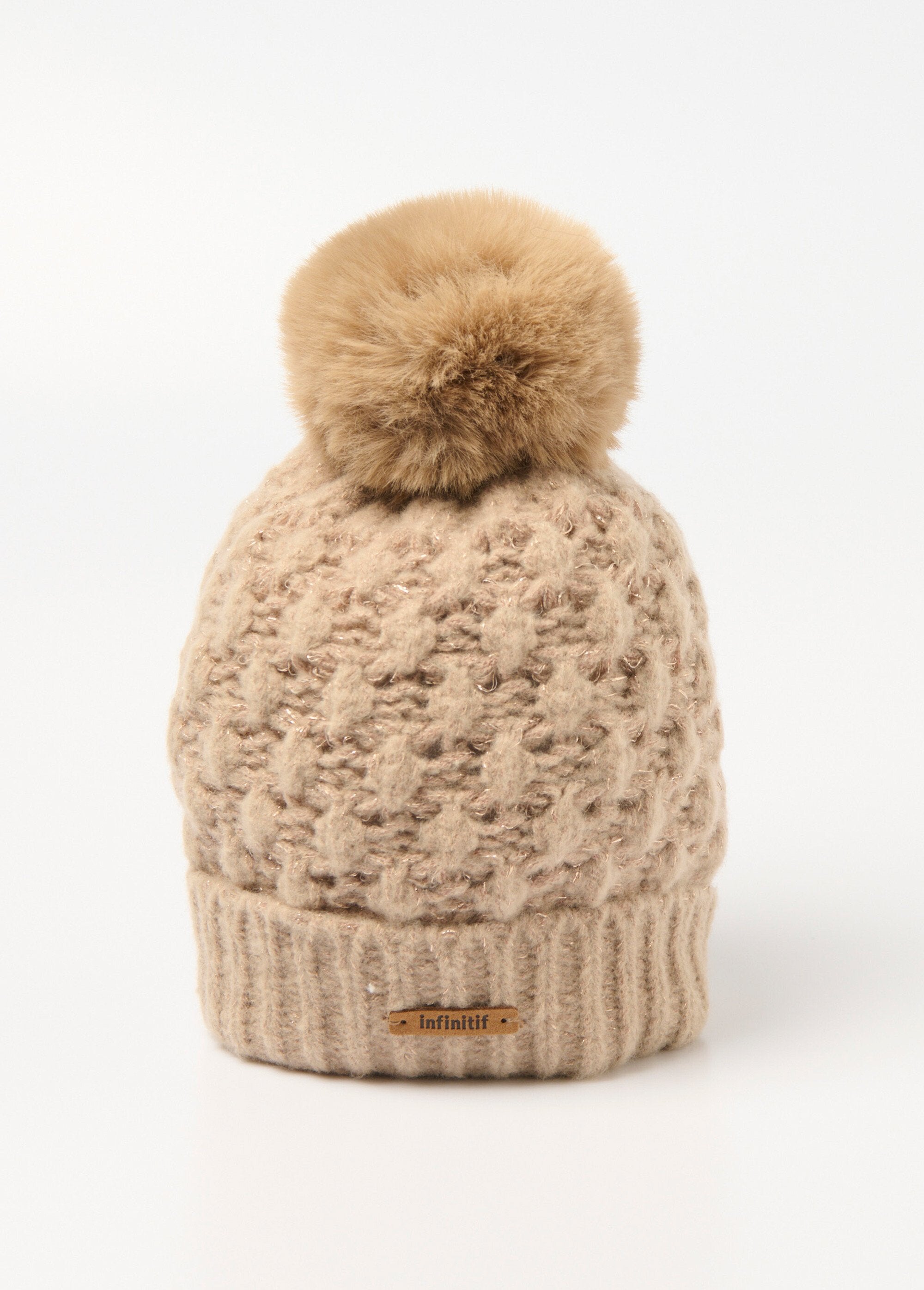 Sombrero_elegante_con_hilo_brillante_Beige_FA1_slim