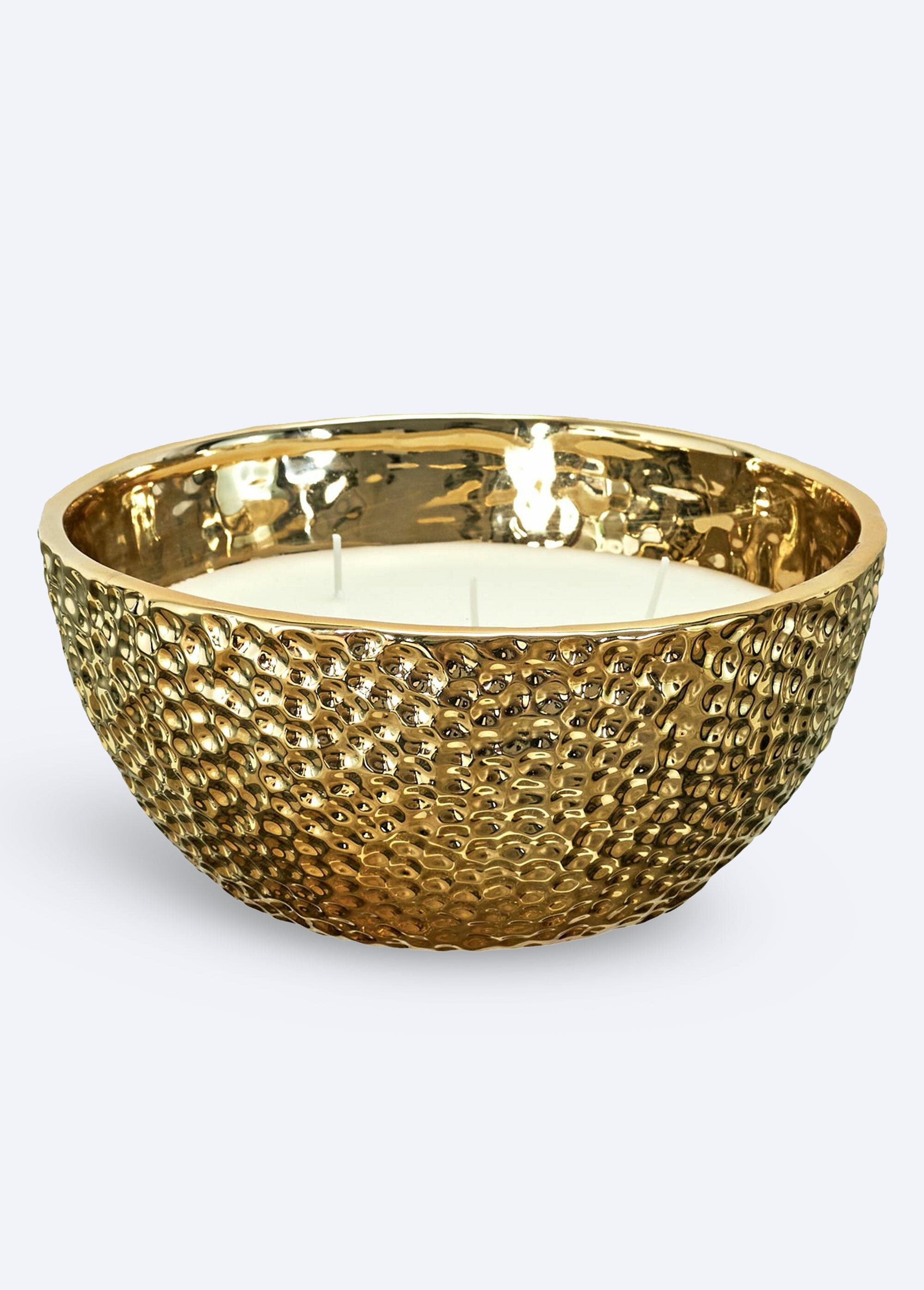 Vela_perfumada_en_un_recipiente_de_metal_martillado._5_mechas_FA1_slim