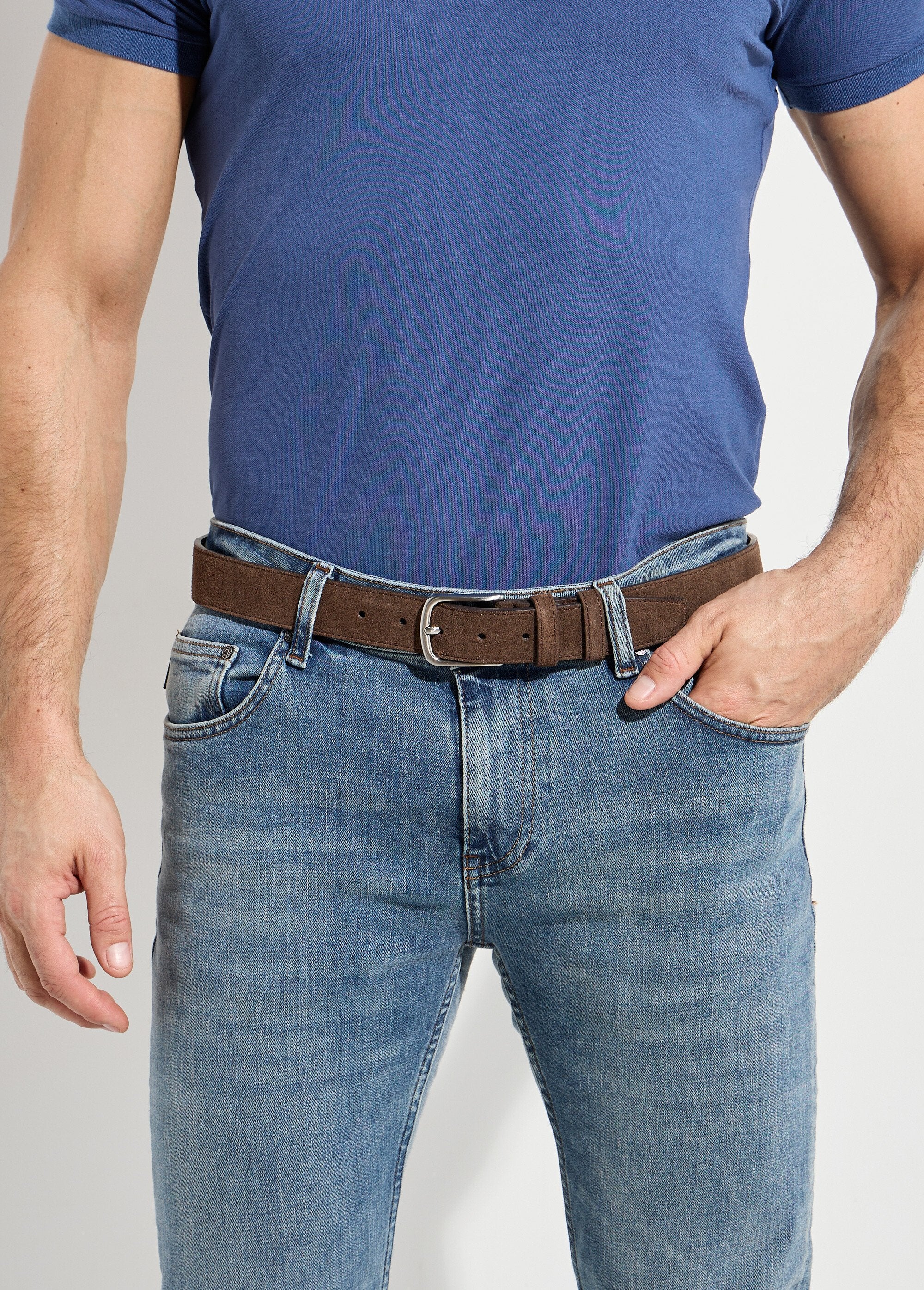 Cinturón_de_piel_de_ante_y_hebilla_metalizada_Castaño_FA1_slim