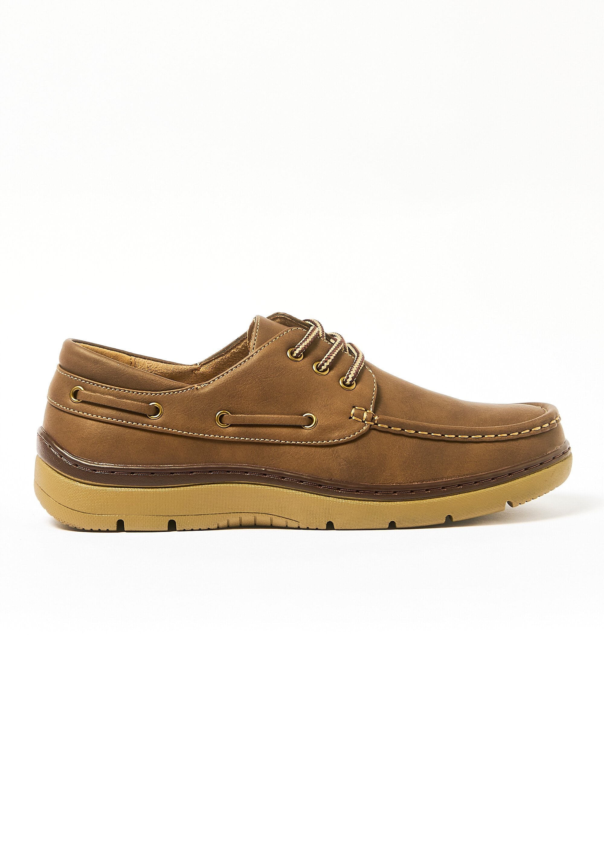Zapatos_náuticos_con_cordones,_piel_sintética_camello_DR1_slim