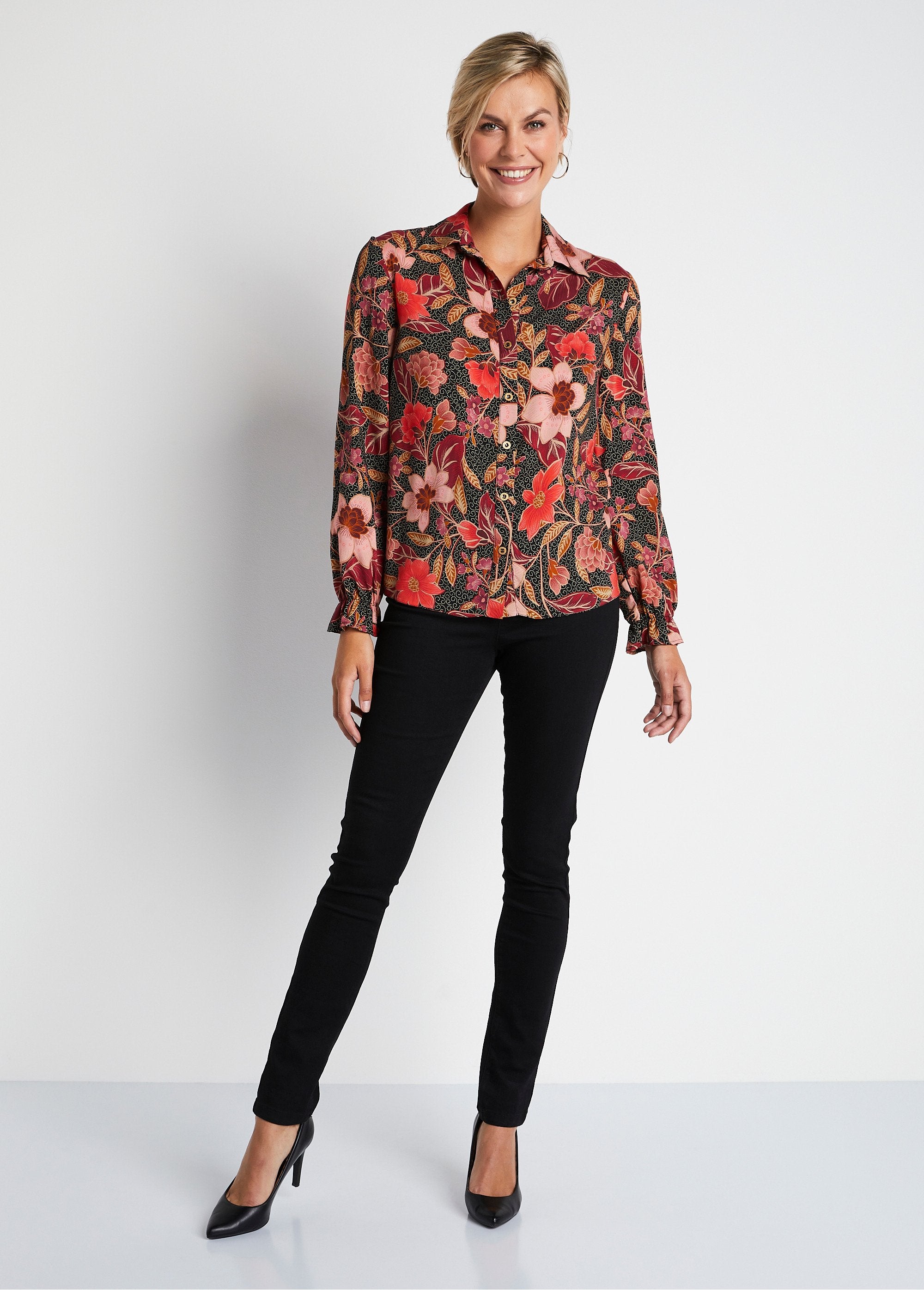 Blusa_de_manga_larga_con_estampado_floral_diablillo_coralino_SF1_slim