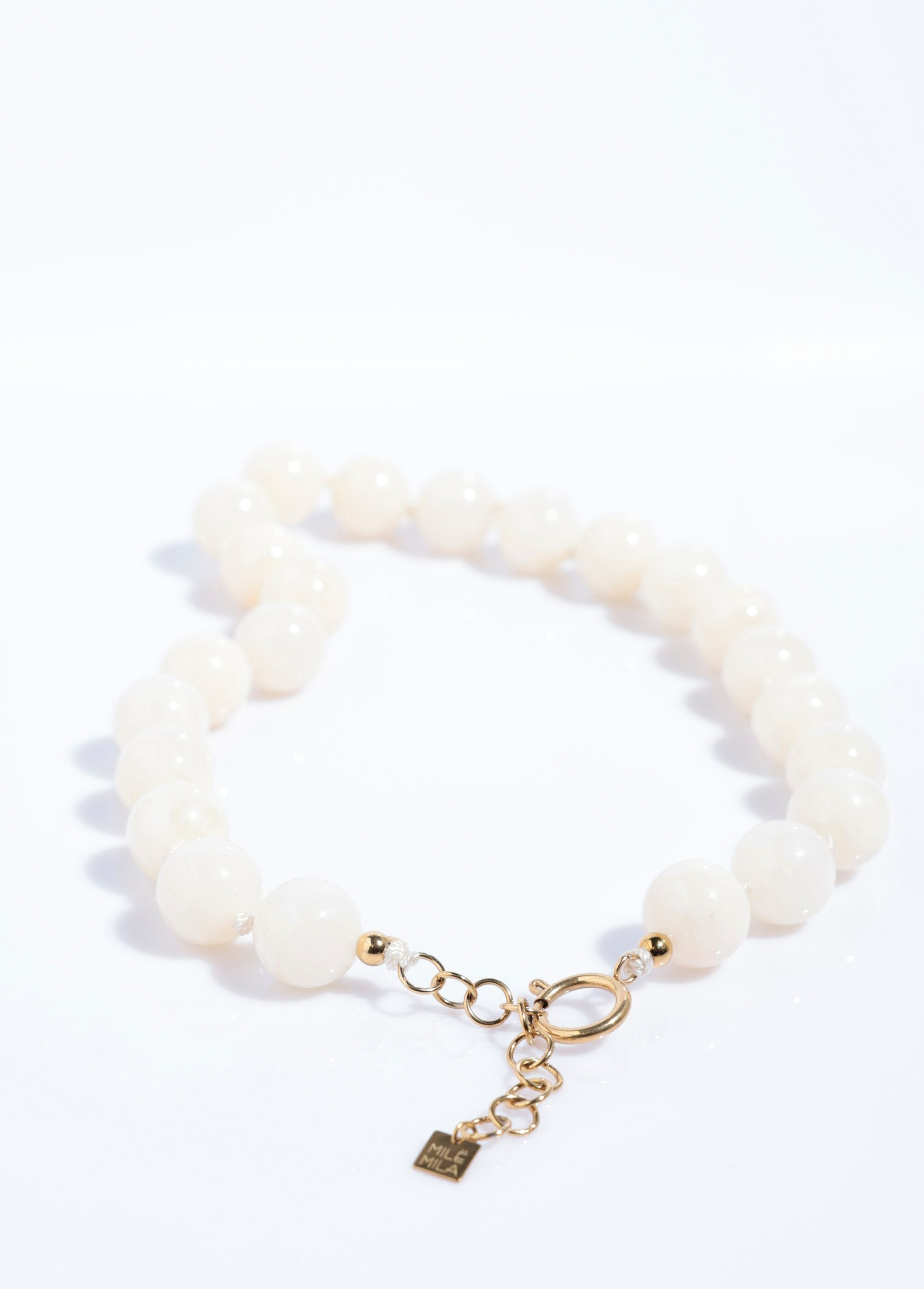 Collier_court_perles_rondes_marbrées_Ivoire_DE2_slim
