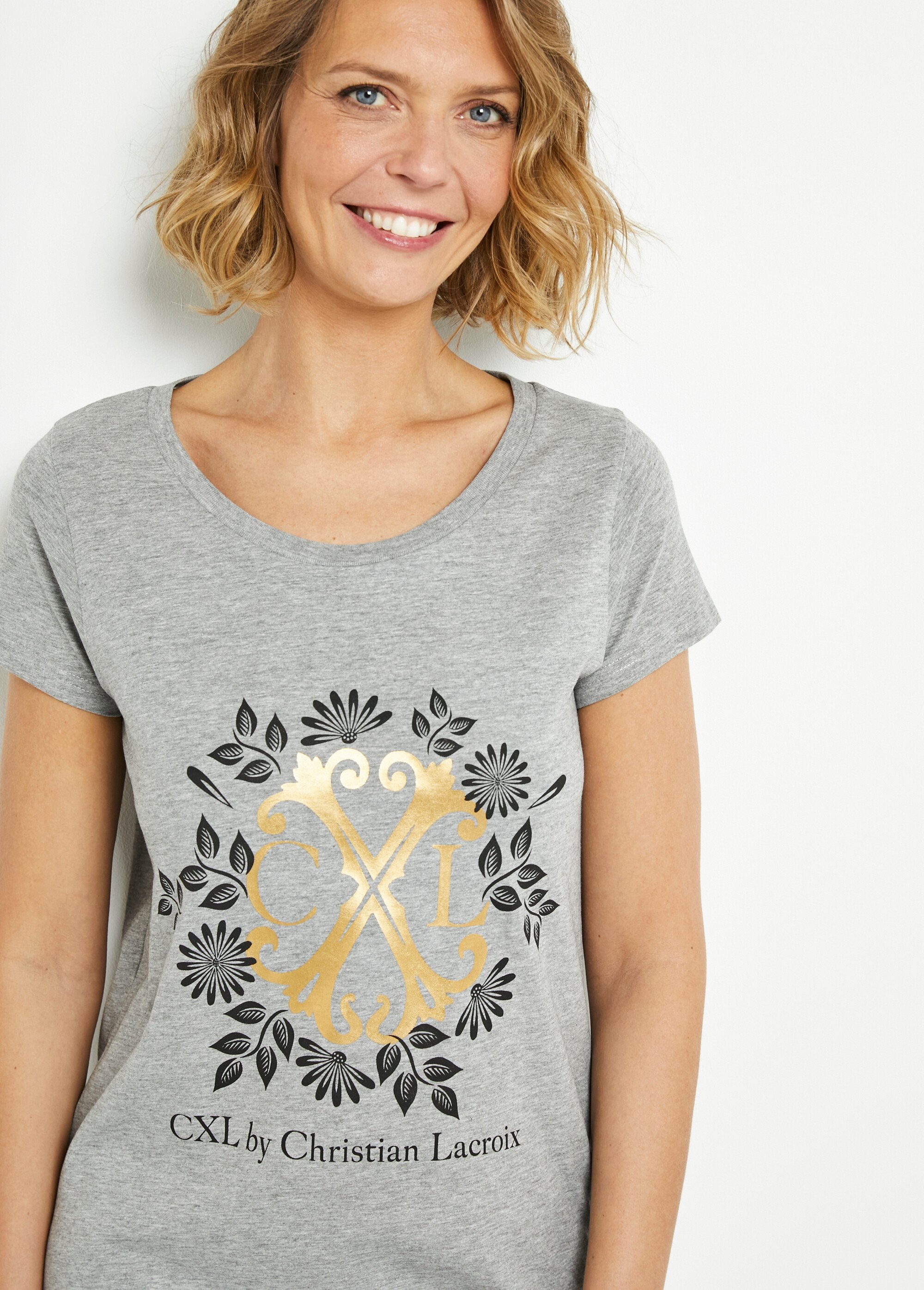Camisón_tipo_camiseta_con_logo_maxi_Gris_DE1_slim
