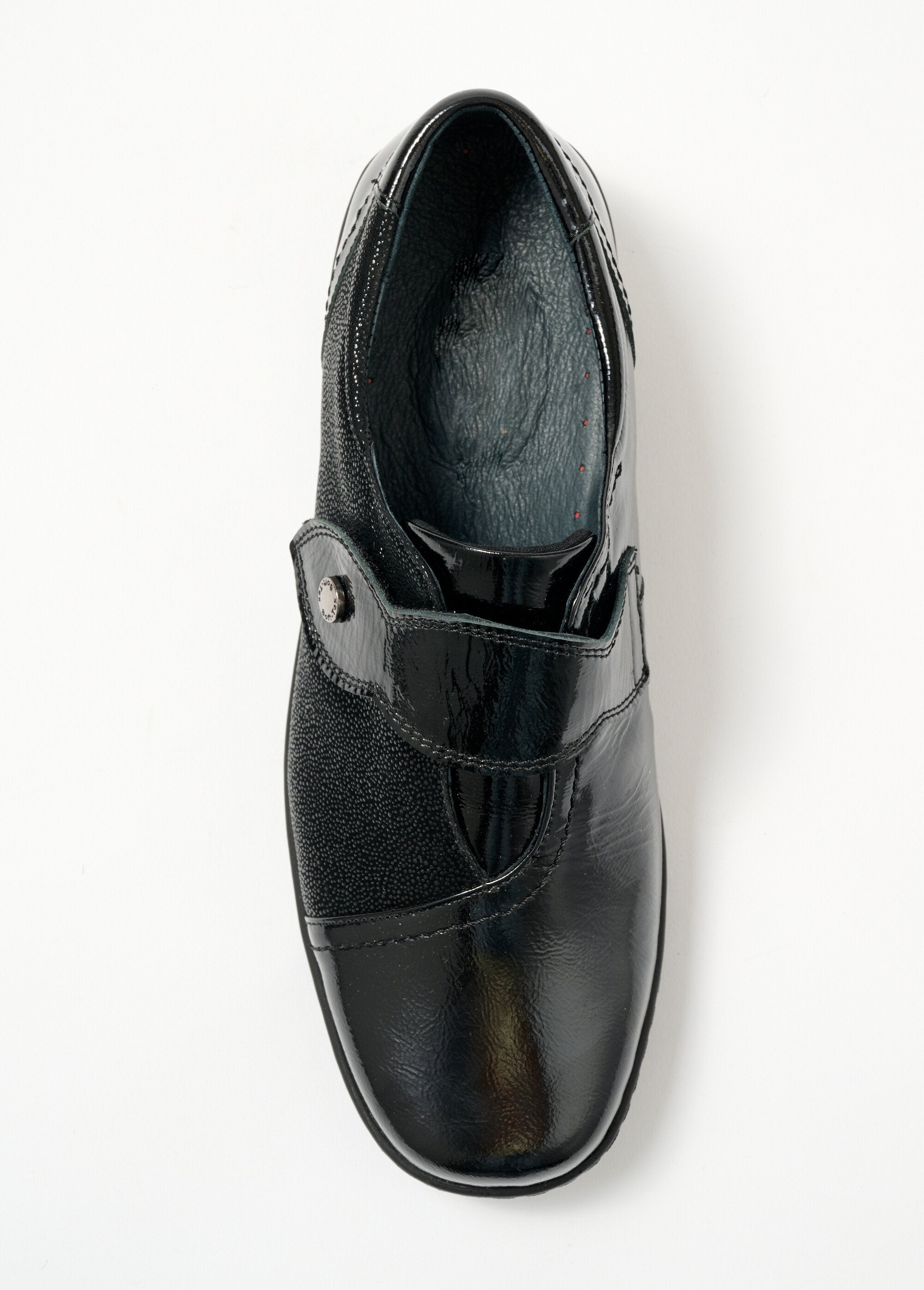 Derbies_de_piel_raspada_flexibles,_anchos_y_cómodos_Vernis_noir_OV1_slim