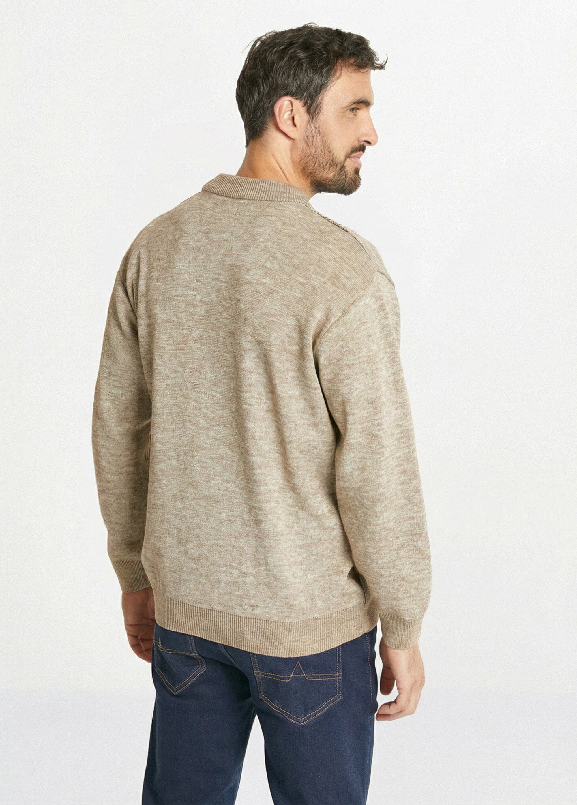 Cárdigan_de_lana_con_cuello_de_pico_y_manga_larga_abotonado_China_beige_DO1_slim