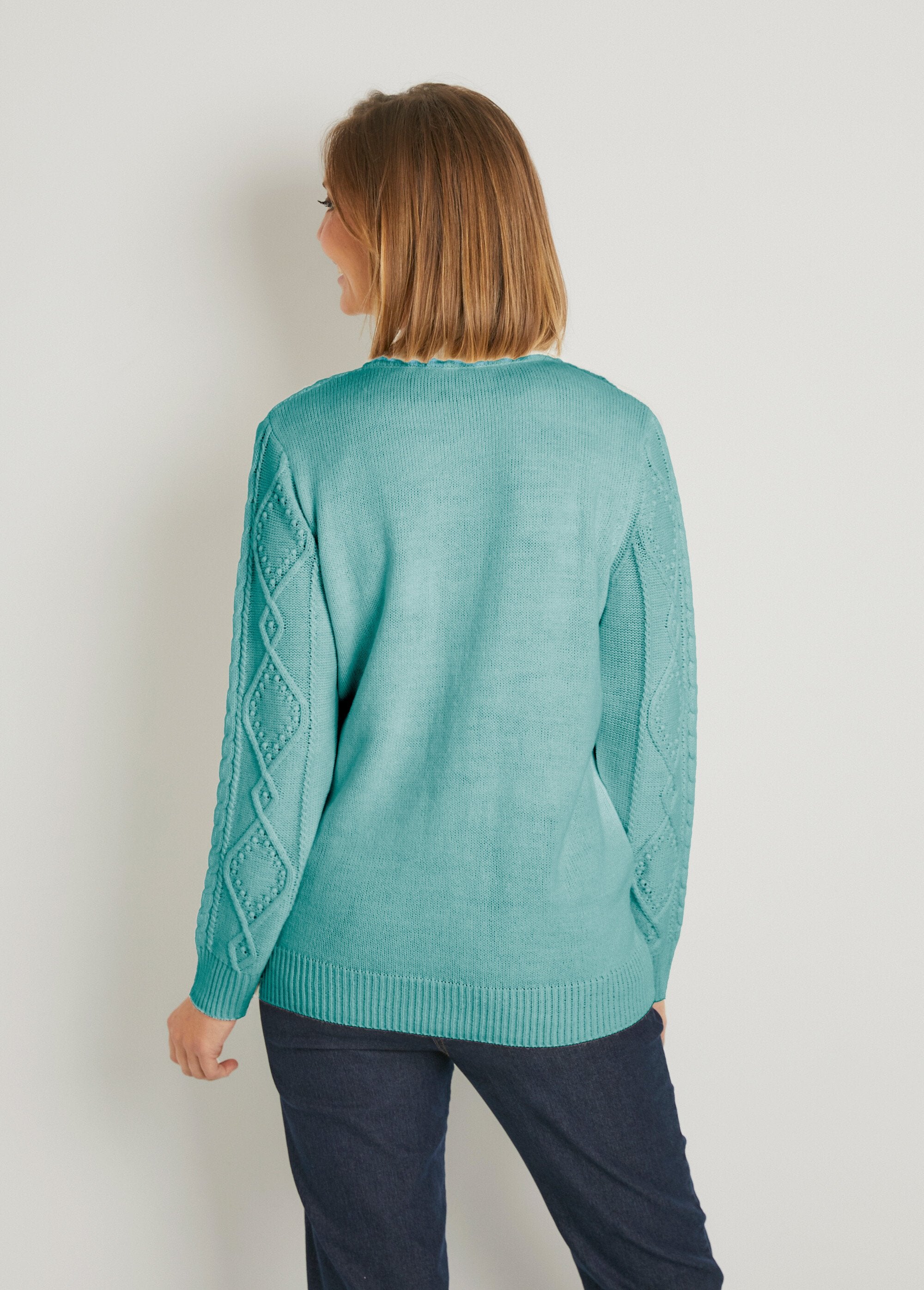 Cárdigan_cálido_con_cremallera_y_cuello_alto_con_ochos_Verde_DO1_slim