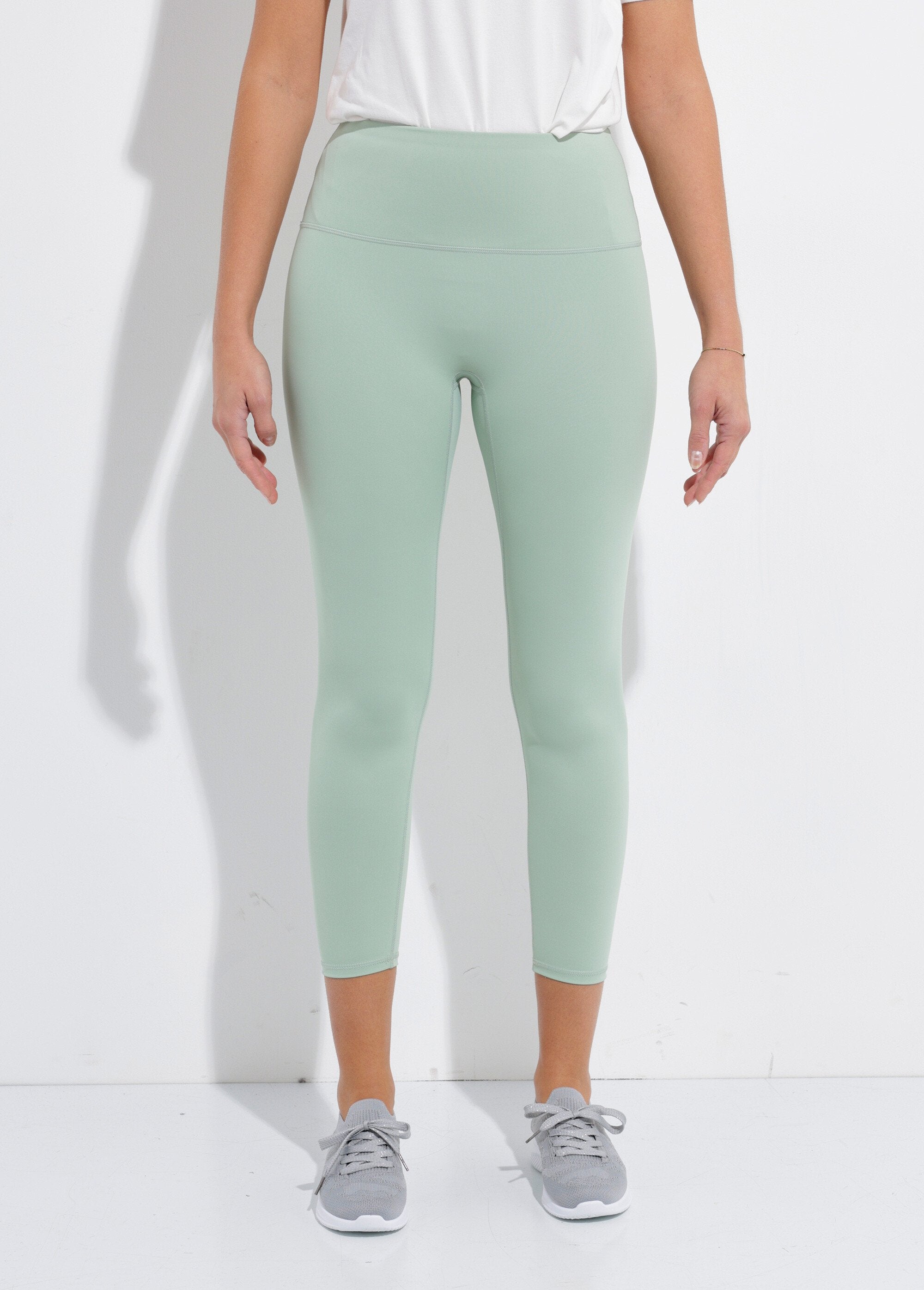 Legging_deportivo_liso_de_tiro_alto_Verde_FA1_slim