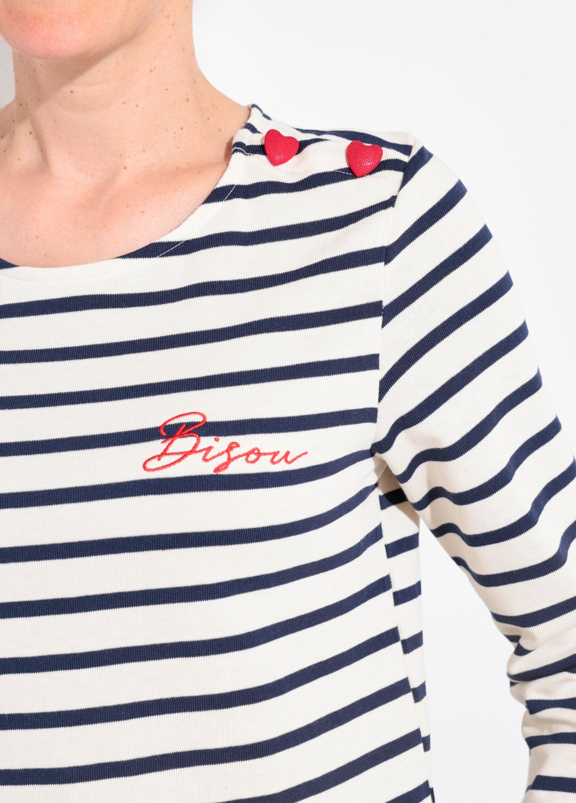 Marinière_boutons_épaule_forme_coeur_Blanc_raye_marine_DE1_slim