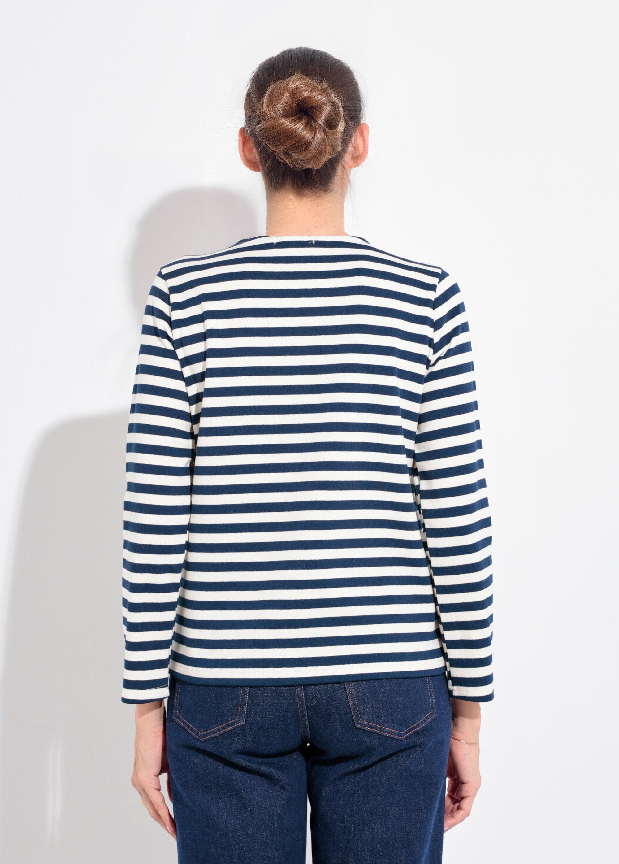 Marinière_col_rond_dégagé_broderie_coeur_Marine_DO1_slim