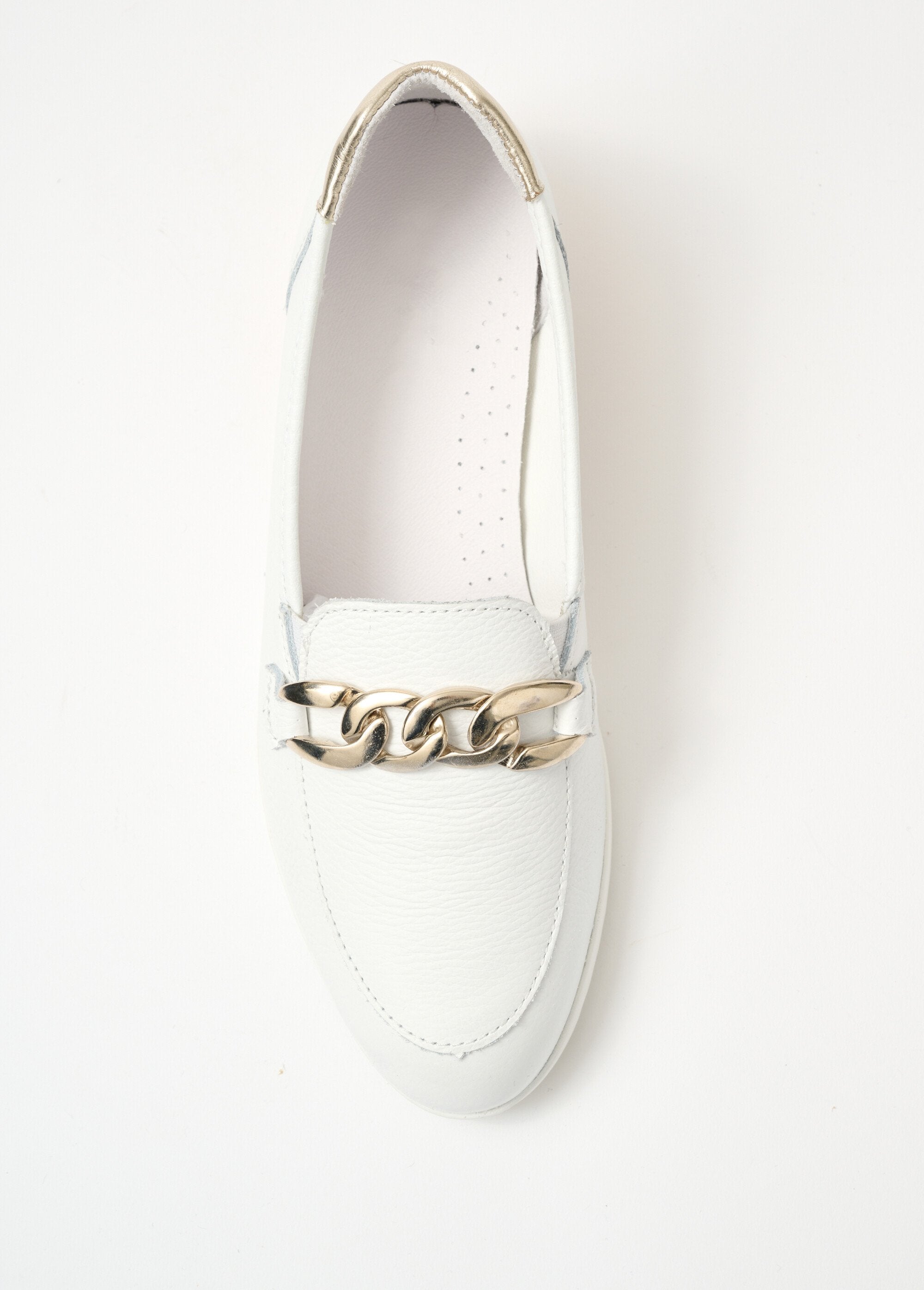 Mocasines_cadena_ancho_confort_con_cuña_Blanco,_Blanca_OV1_slim