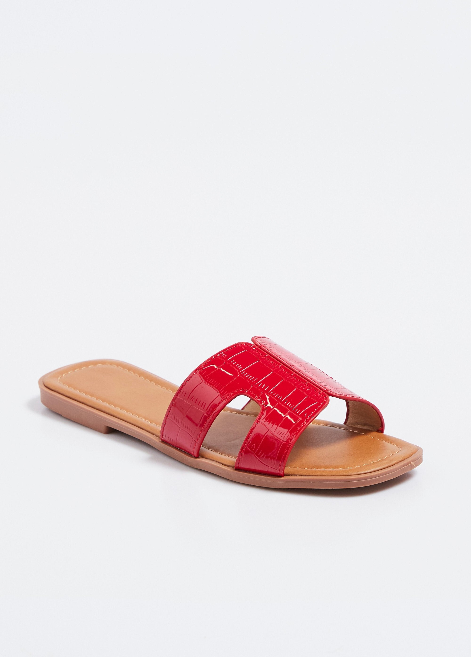 Mules_plates_vernies,_imitation_croco_Vernis_rouge_FA1_slim
