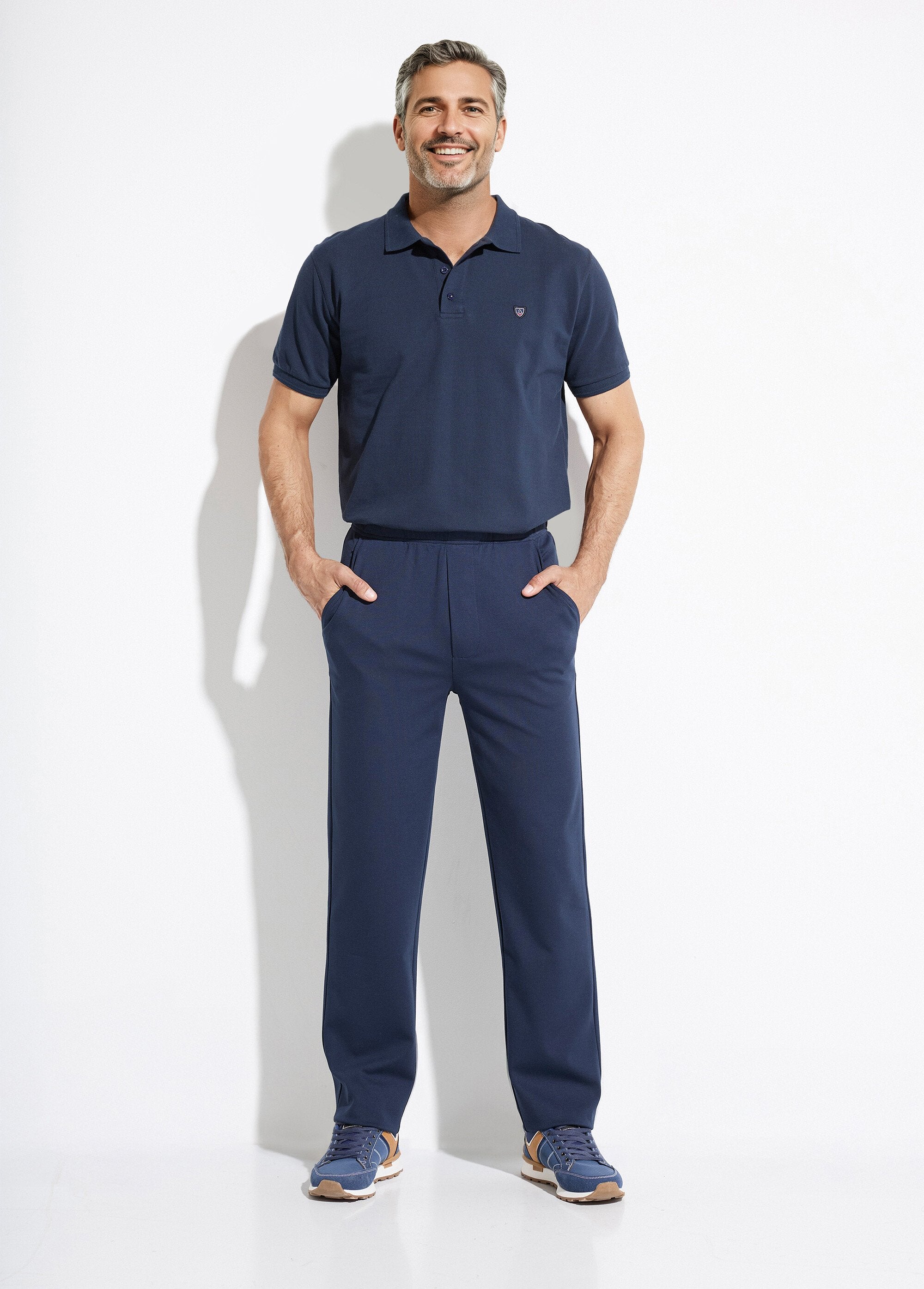 Pantalón_recto_con_cinturilla_elástica_en_tejido_elástico_Marina_SF1_slim