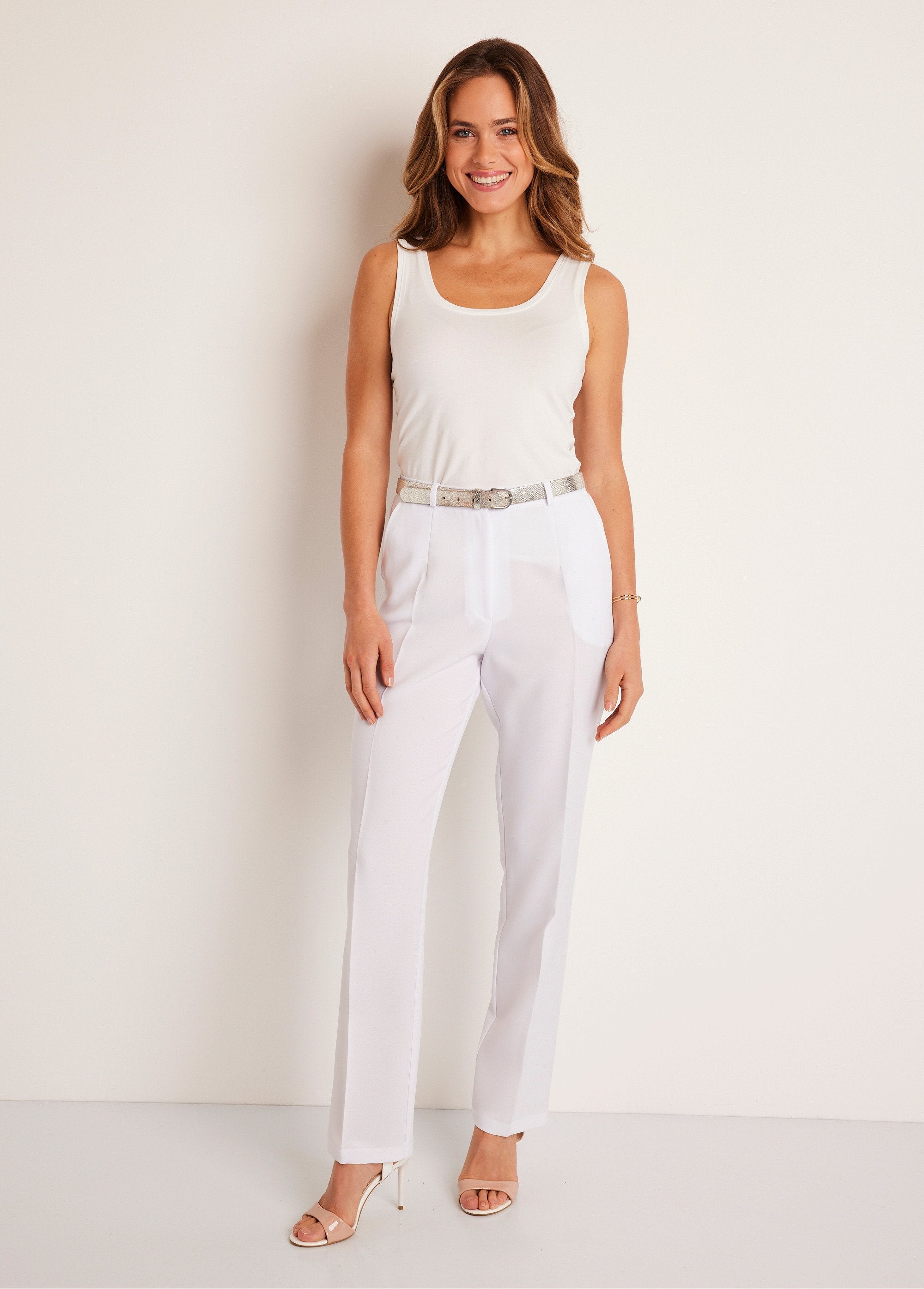 Pantalón_recto_liso_con_cintura_semielástica_Blanco,_Blanca_SF1_slim