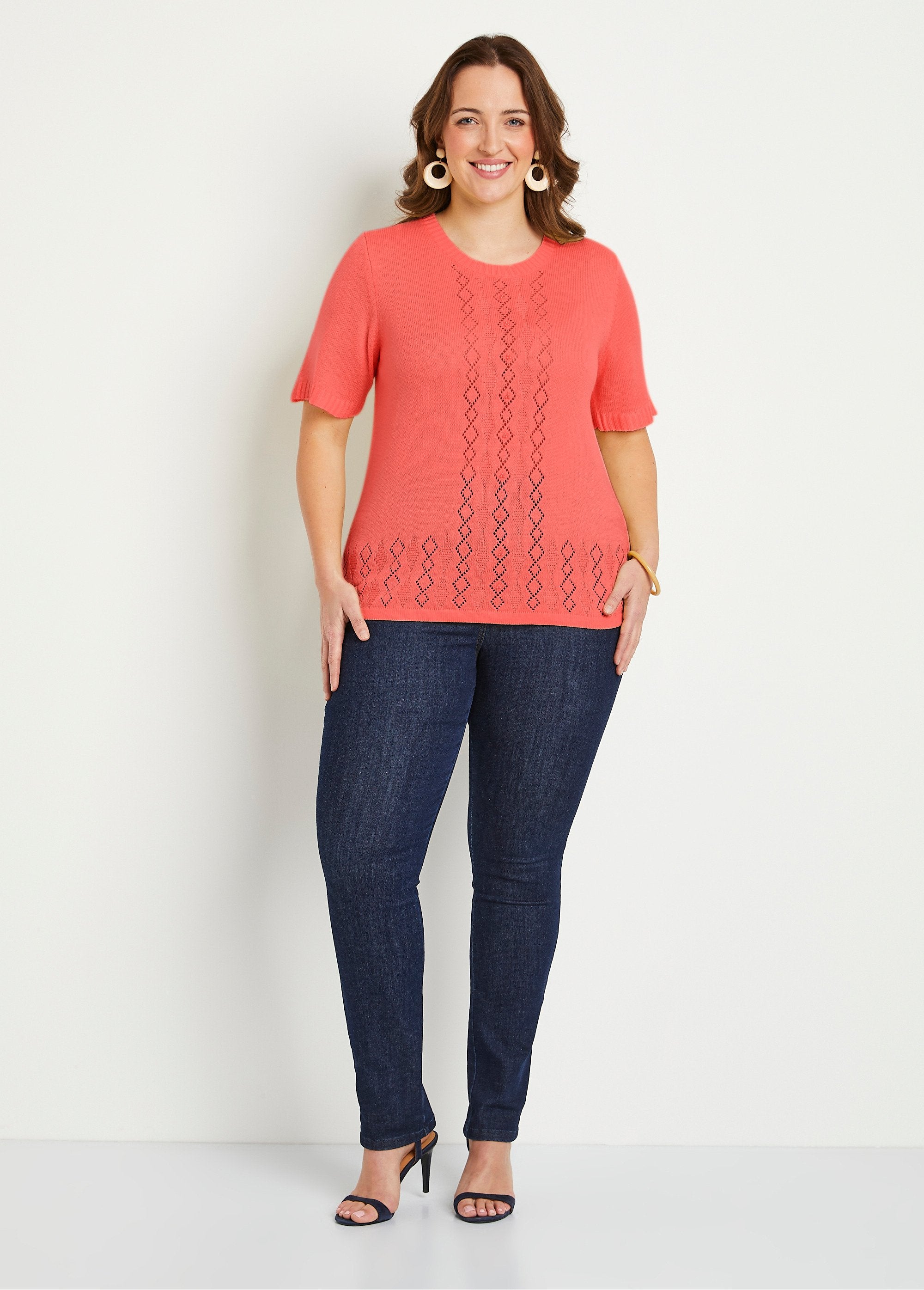 Jersey_calado_de_pedrería_de_manga_corta_Coral_SF1_curvy