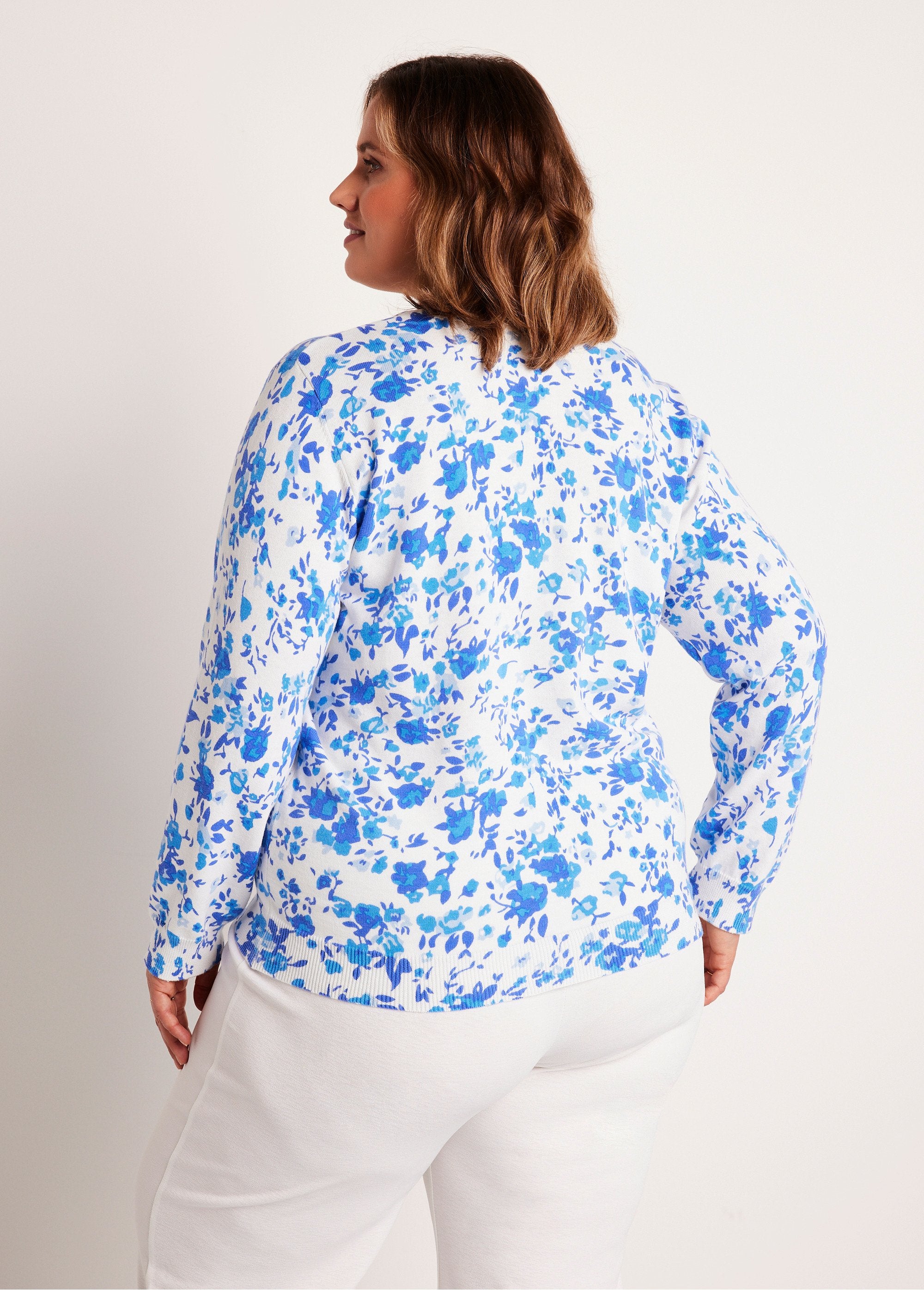 Jersey_fino_de_flores_Azul_DO1_curvy