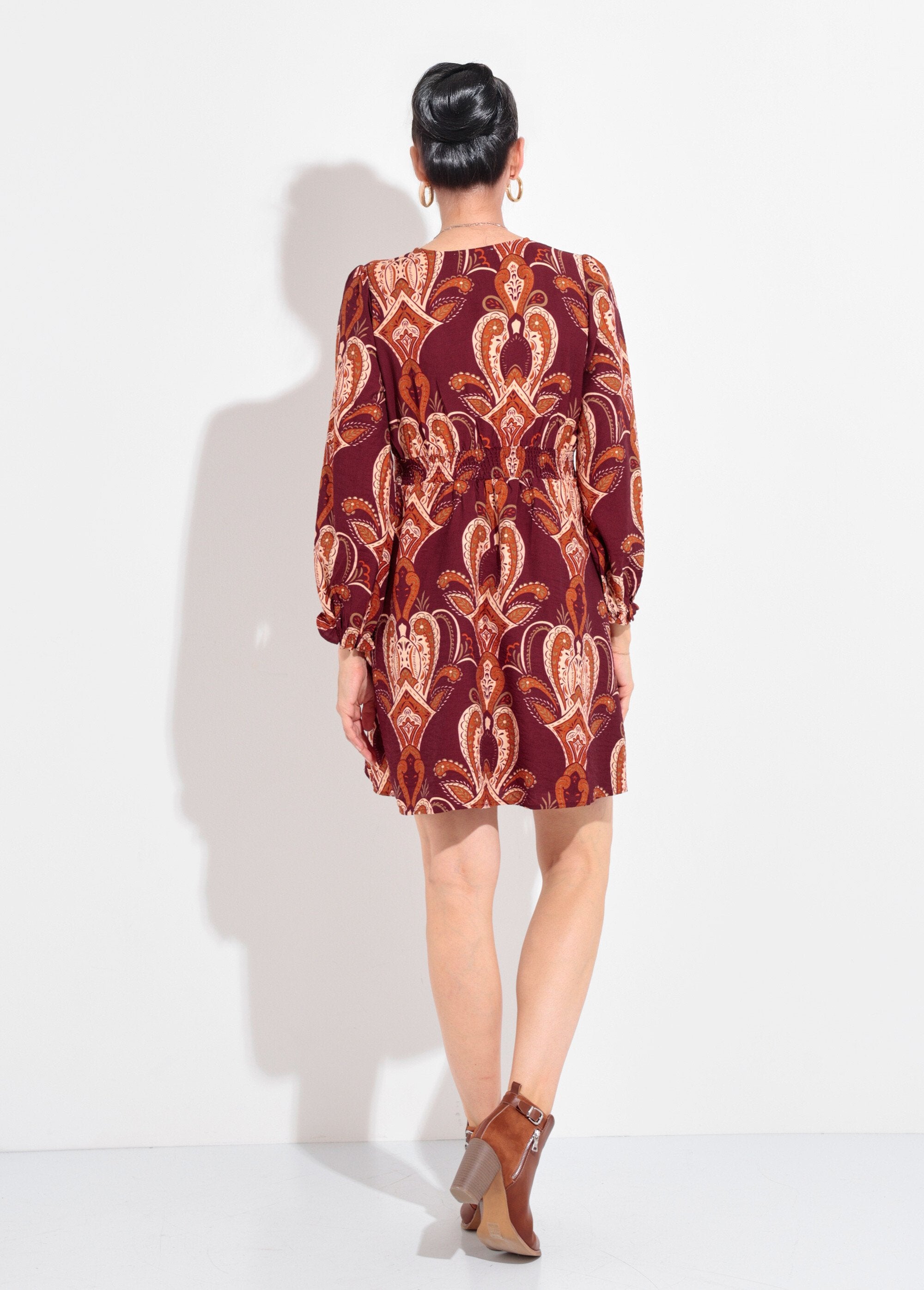 Robe_courte_col_V_imprimé_cachemire_Bordeaux_DO1_slim