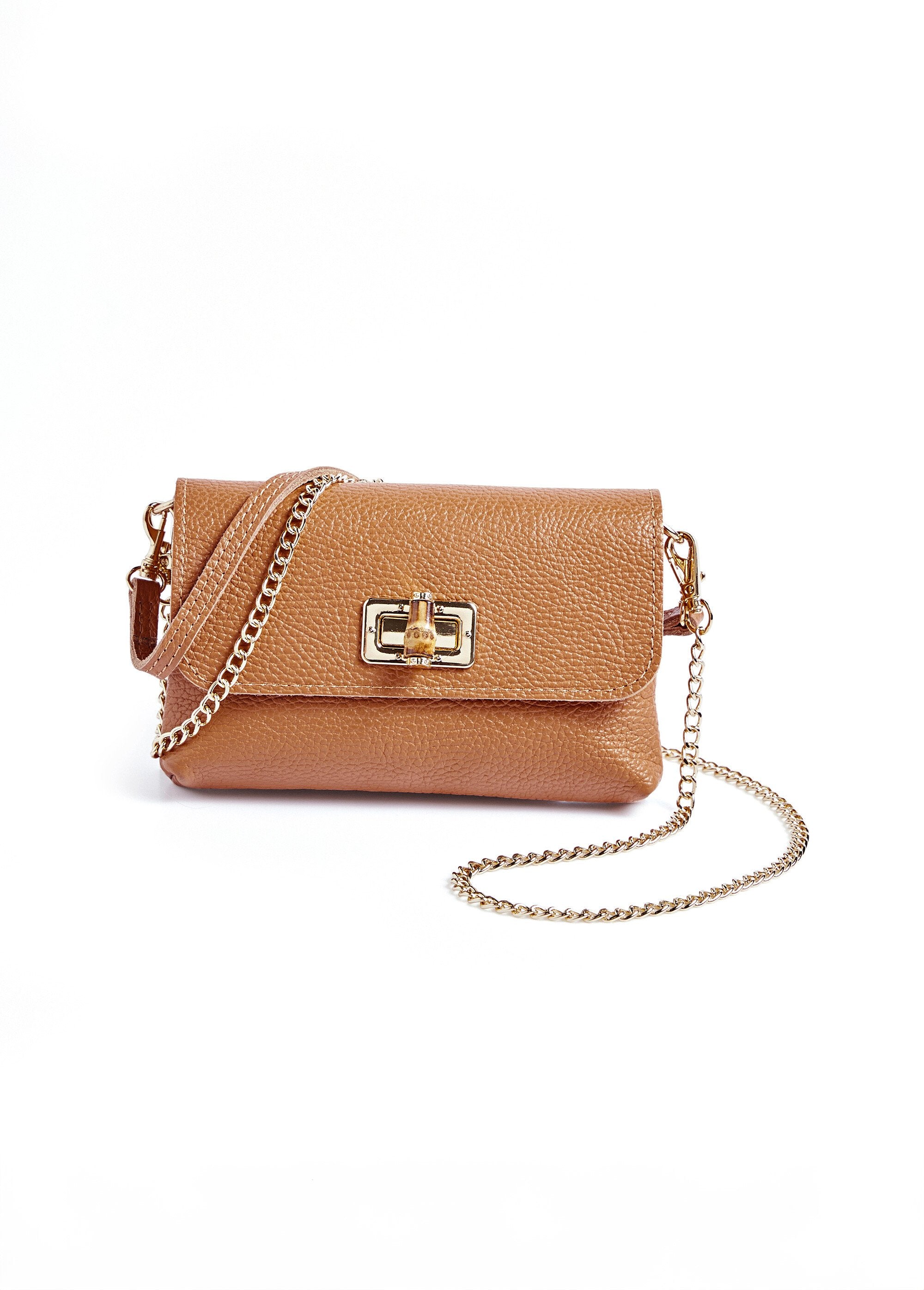 Bolso_de_mano_de_piel_con_cierre_metálico_camello_FA1_slim