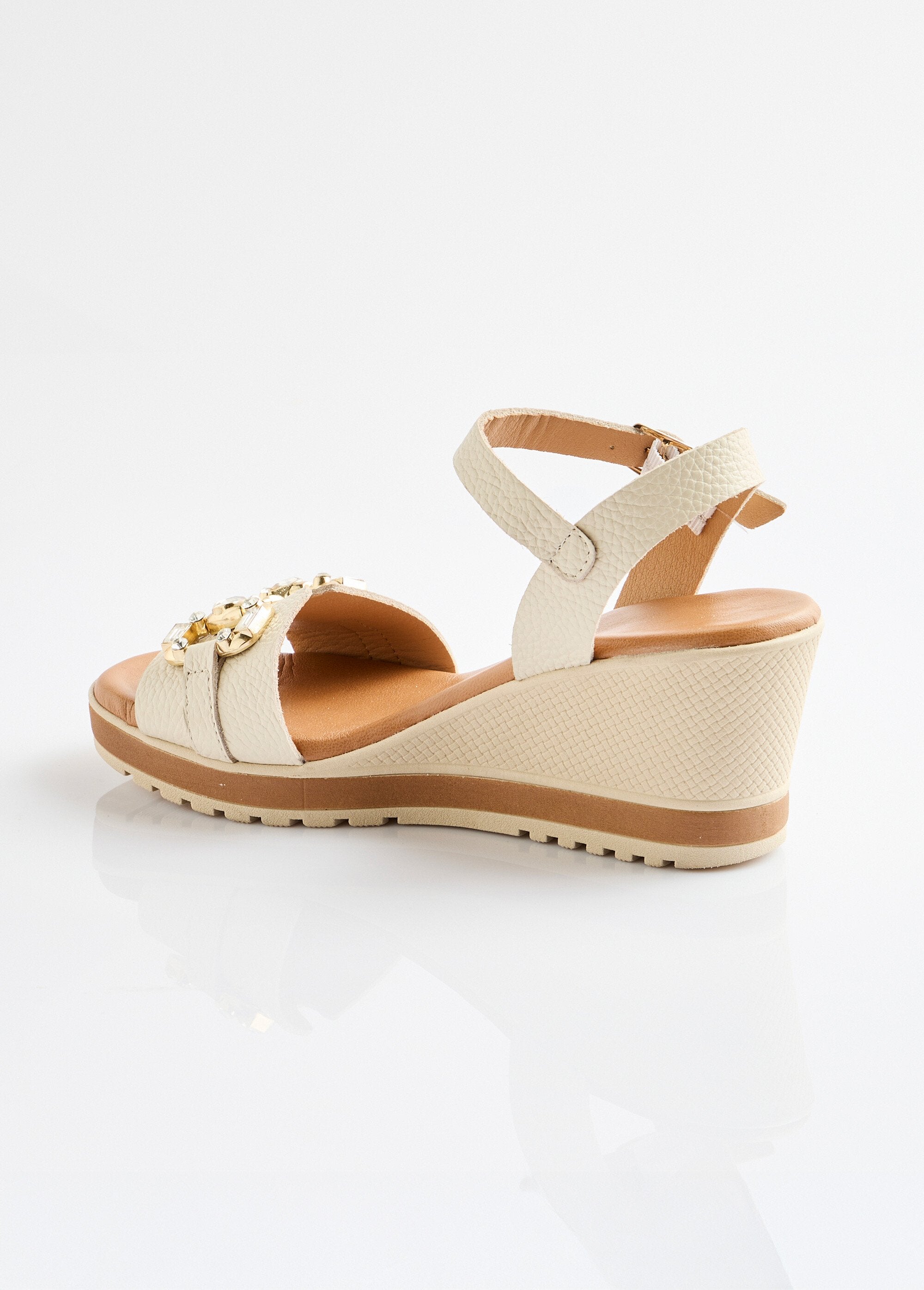 Sandalias_de_cuña_anchas_de_piel_elegantes_y_cómodas_Beige_DO1_slim