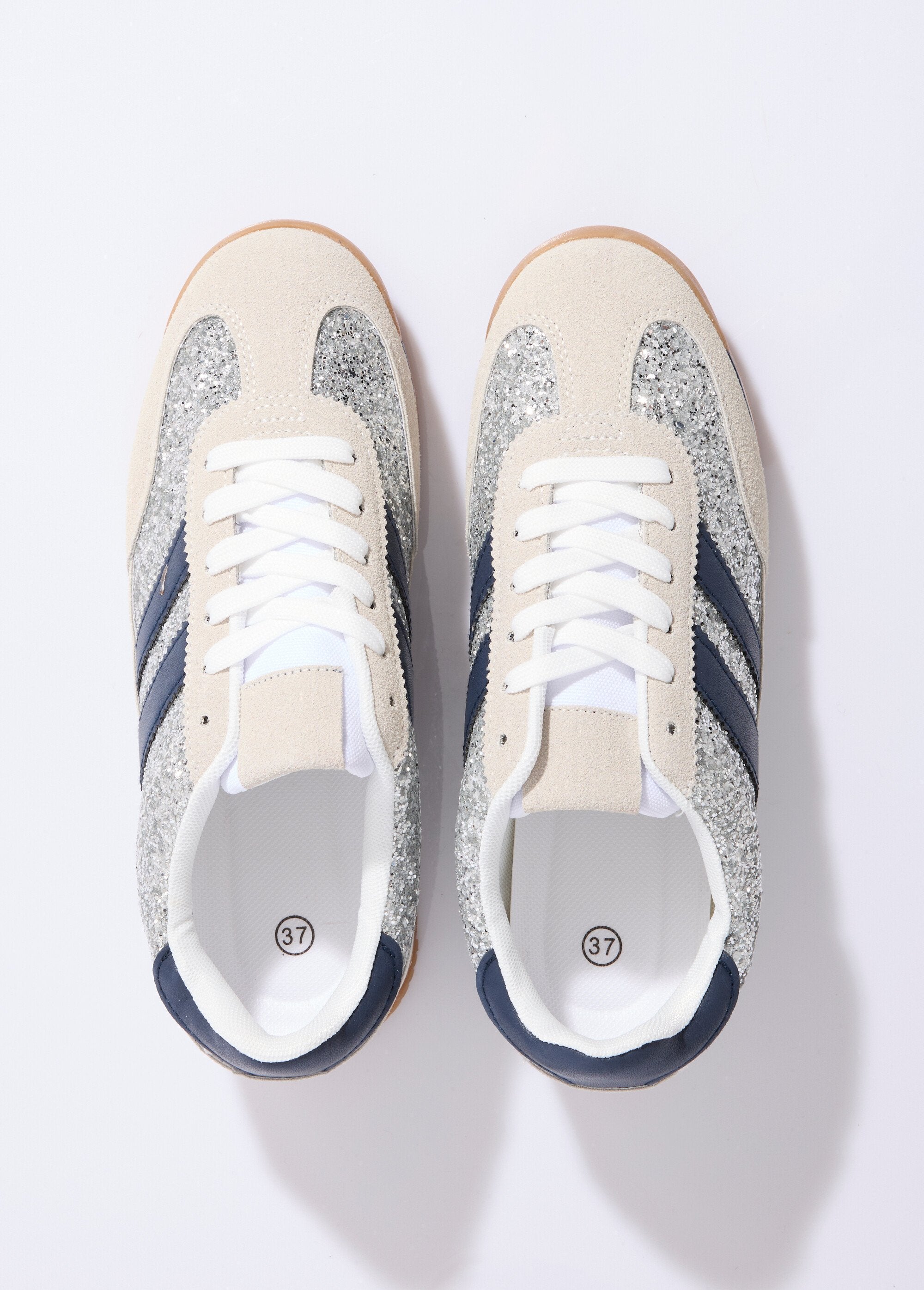 Zapatillas_de_inspiración_retro_con_lentejuelas_Plata_OV1_slim
