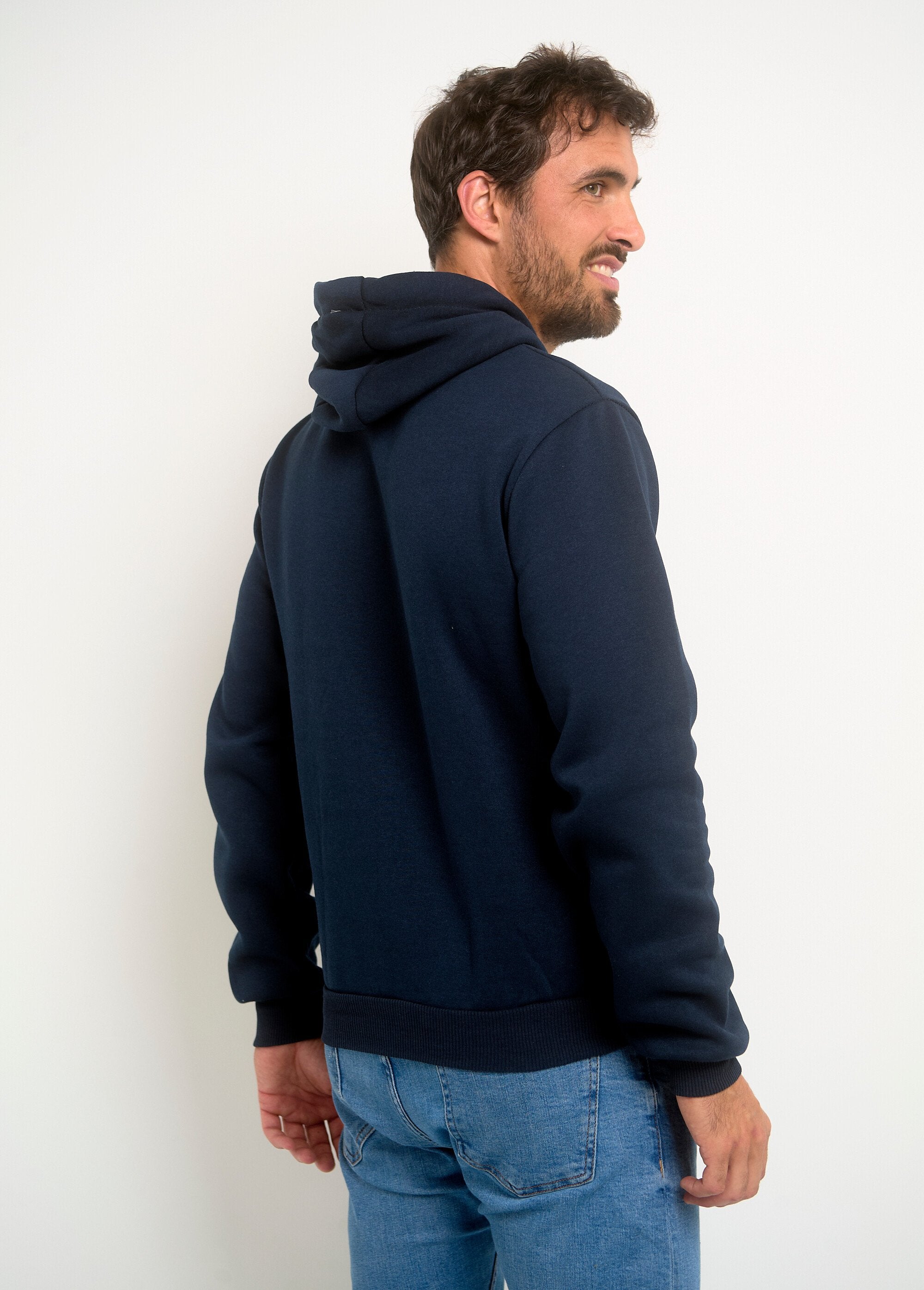 Sudadera_de_hombre_con_bolsillo_canguro_Marina_DO1_slim