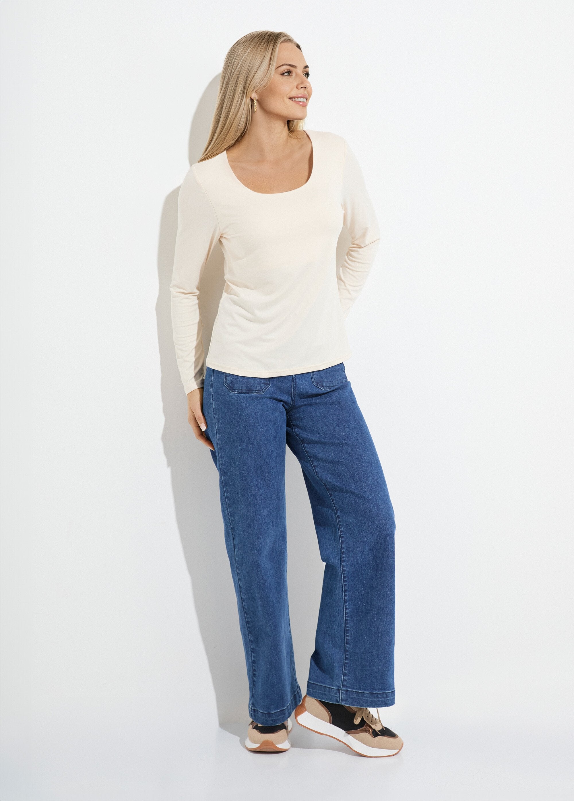 Camiseta_de_manga_larga_con_cuello_de_bailarina_Crudo_SF1_slim